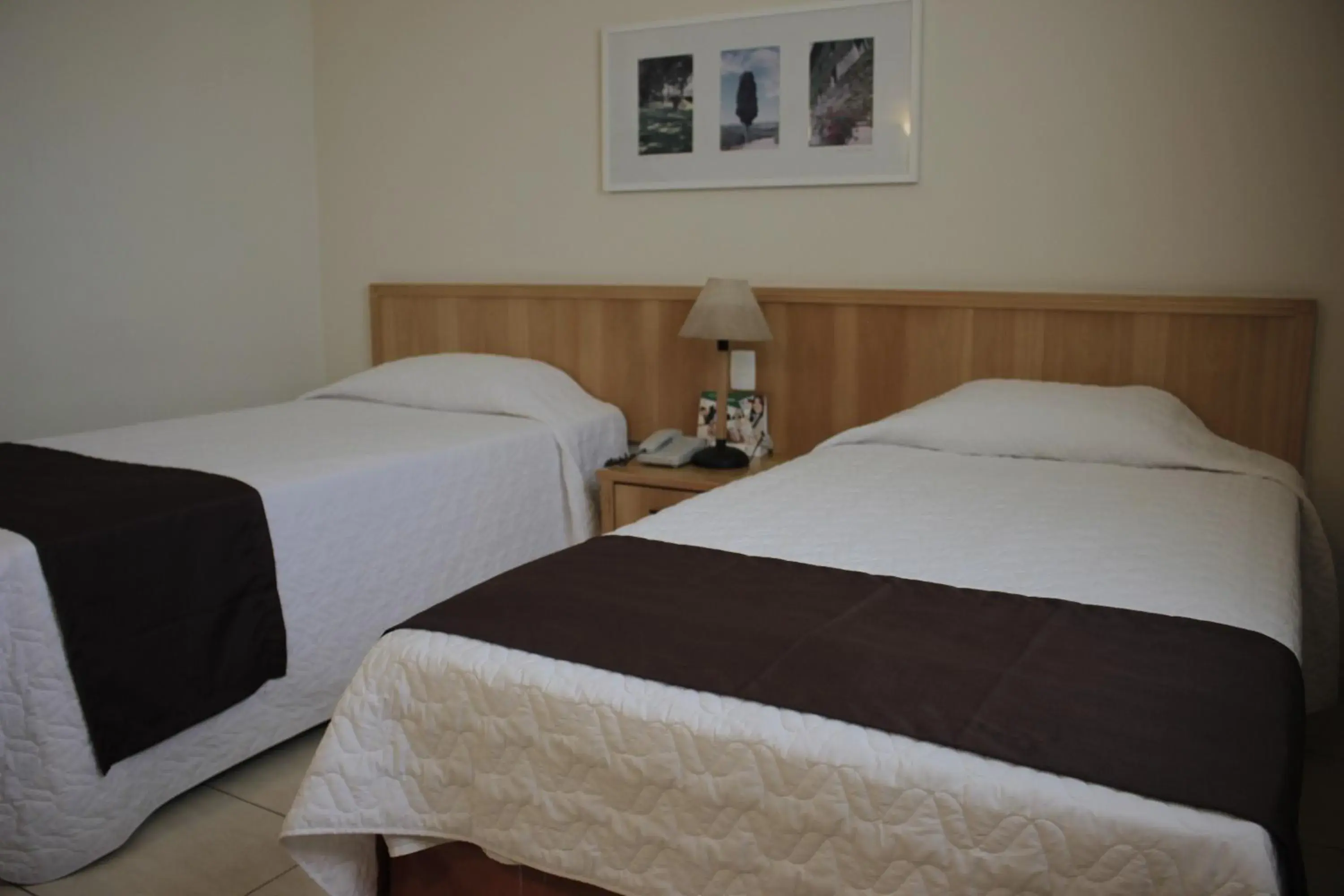 Deluxe Triple Room in Harbor Self Graciosa Hotel Deluxe Triple Room in Harbor Self Graciosa Hotel