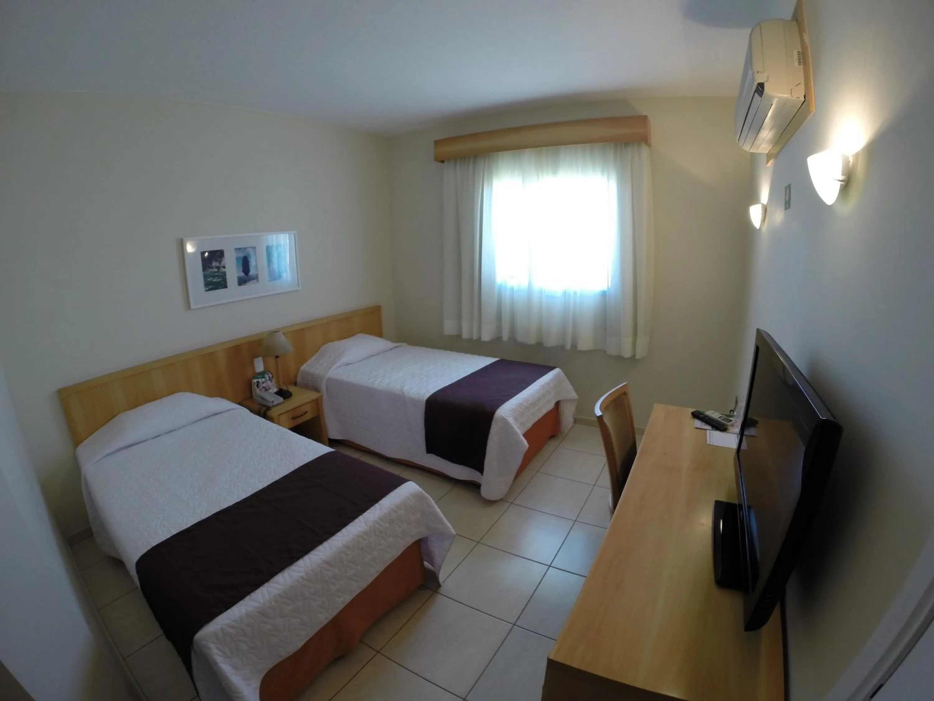 Bed in Harbor Self Graciosa Hotel