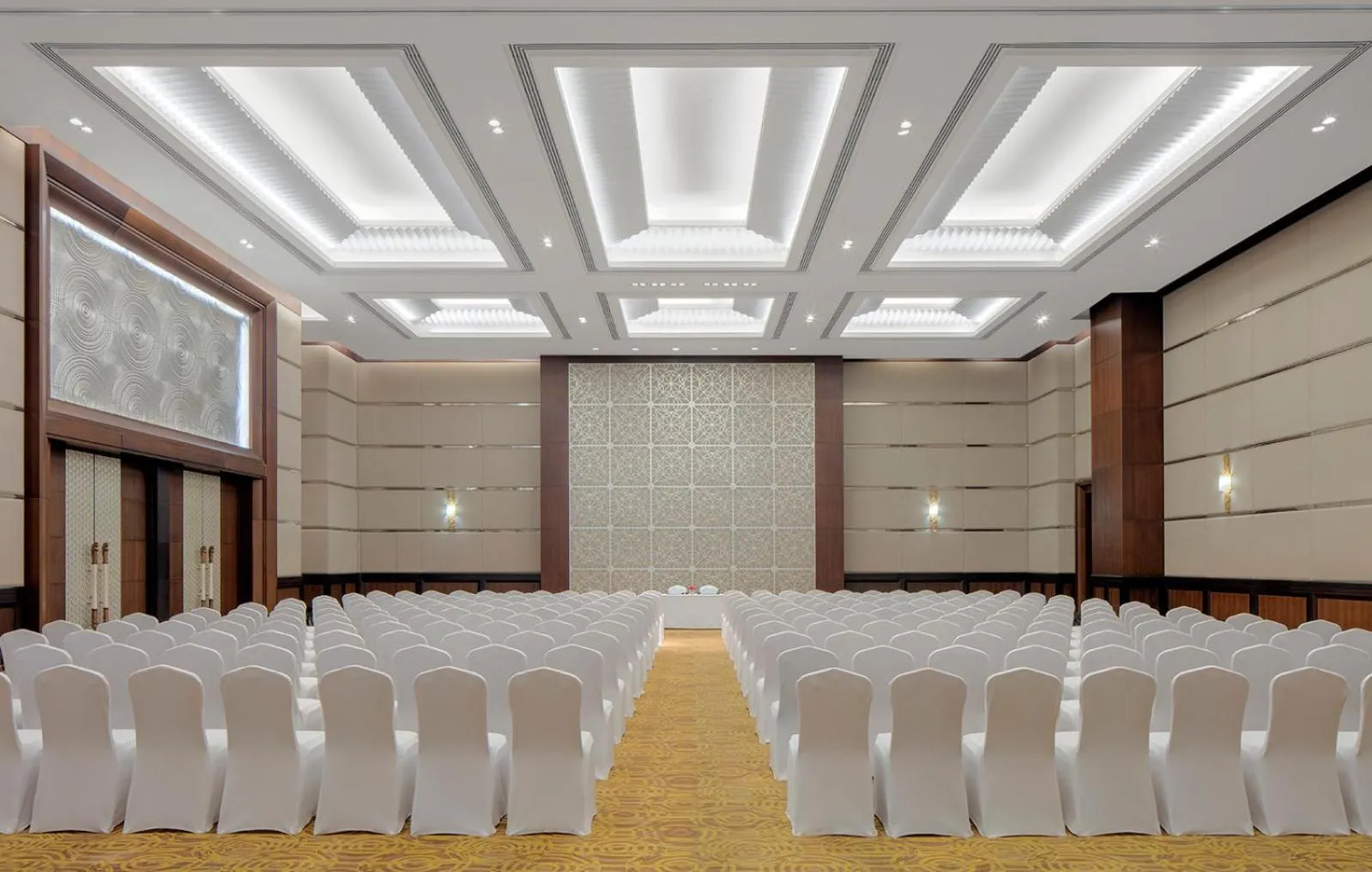 Banquet/Function facilities in Radisson Blu Plaza Hotel Mysore
