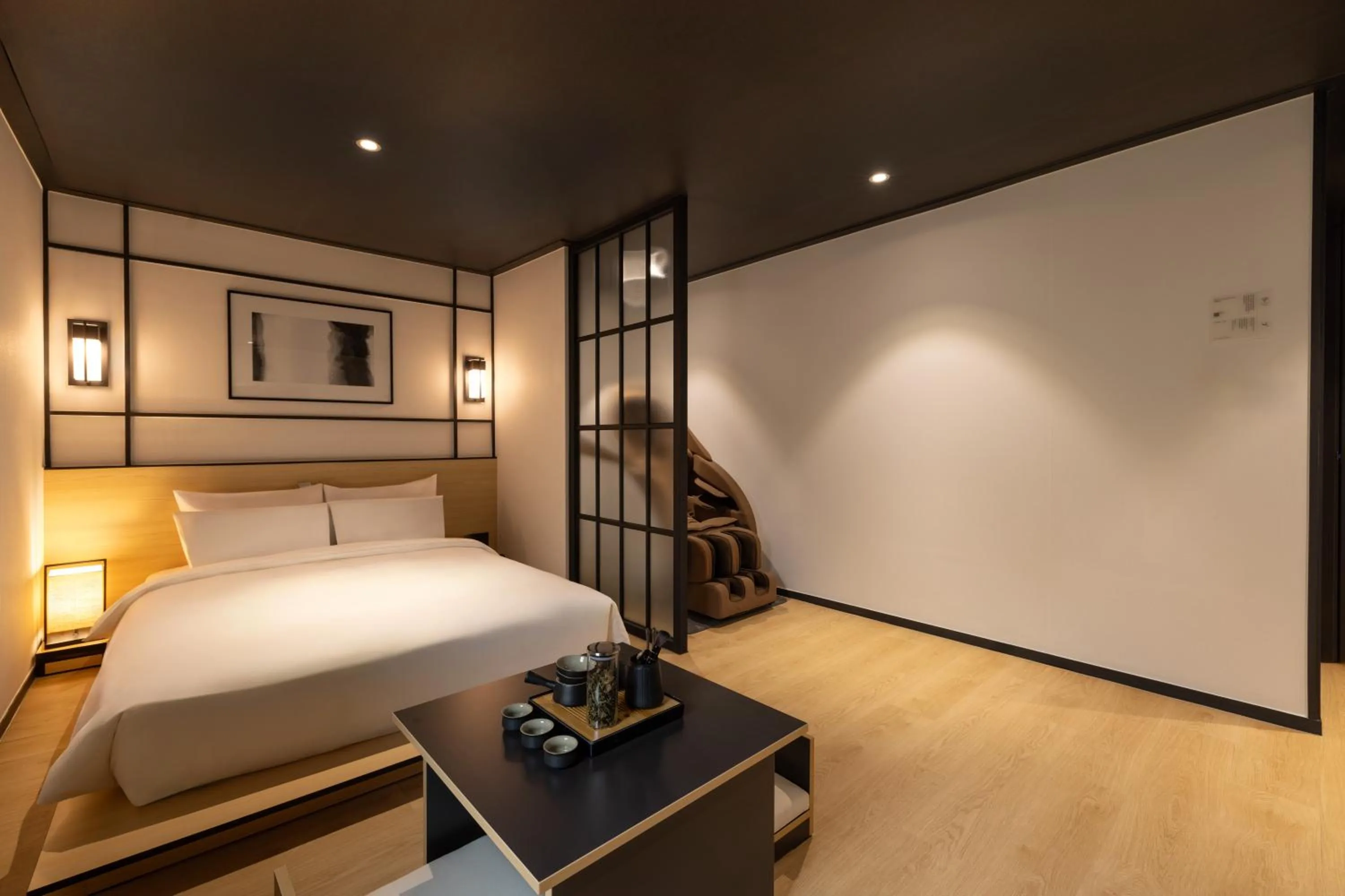 Bed in Mitasuya Ryokan Hotel Incheon by Aank