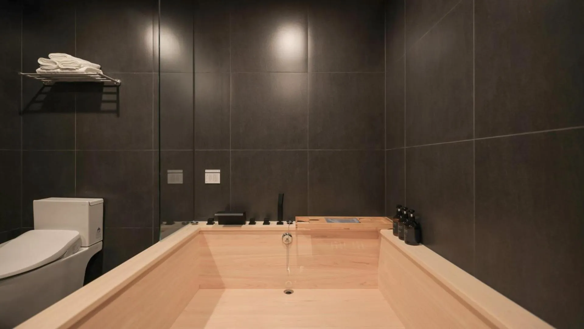 Bath in Aank Ryokan Hotel Paju