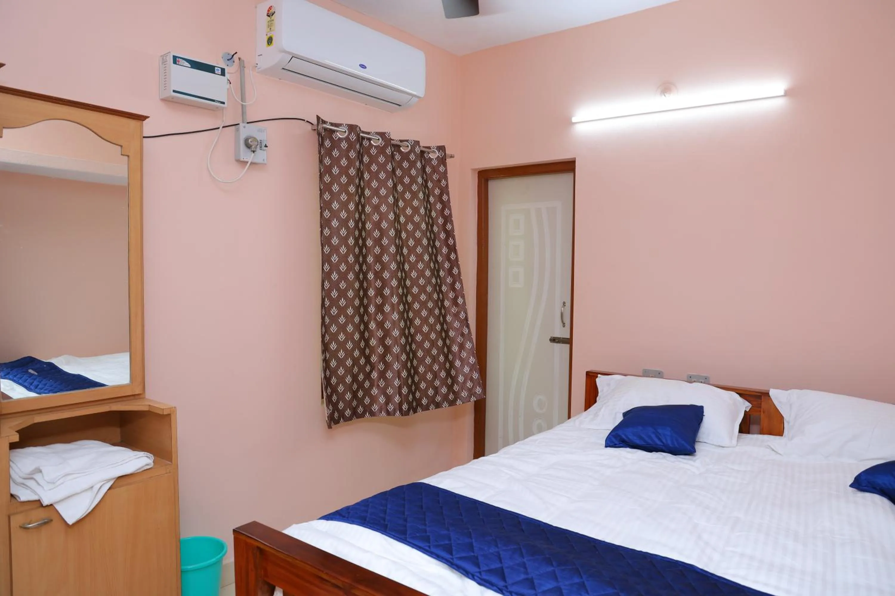 Bedroom, Bed in SS Nivas StayHome