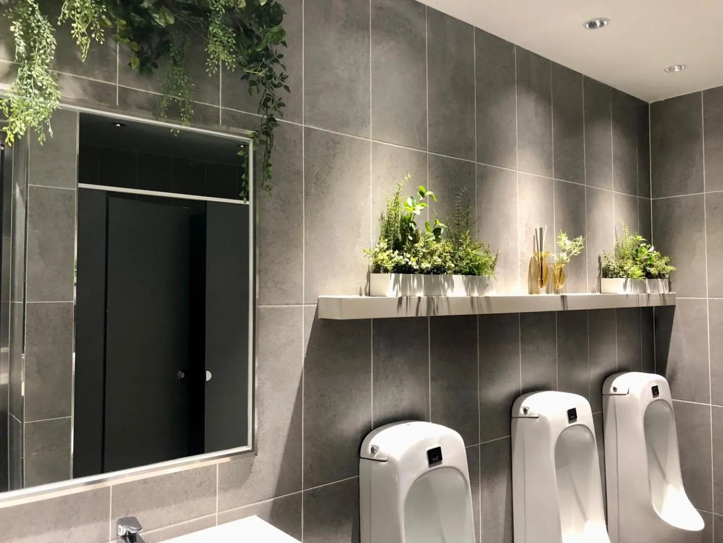 Toilet in Golden Planet Hotel-Pyeongtaek Godeck