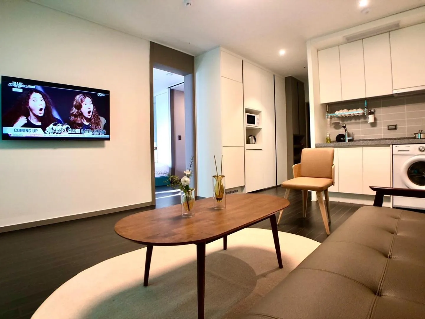 Living room in Golden Planet Hotel-Pyeongtaek Godeck