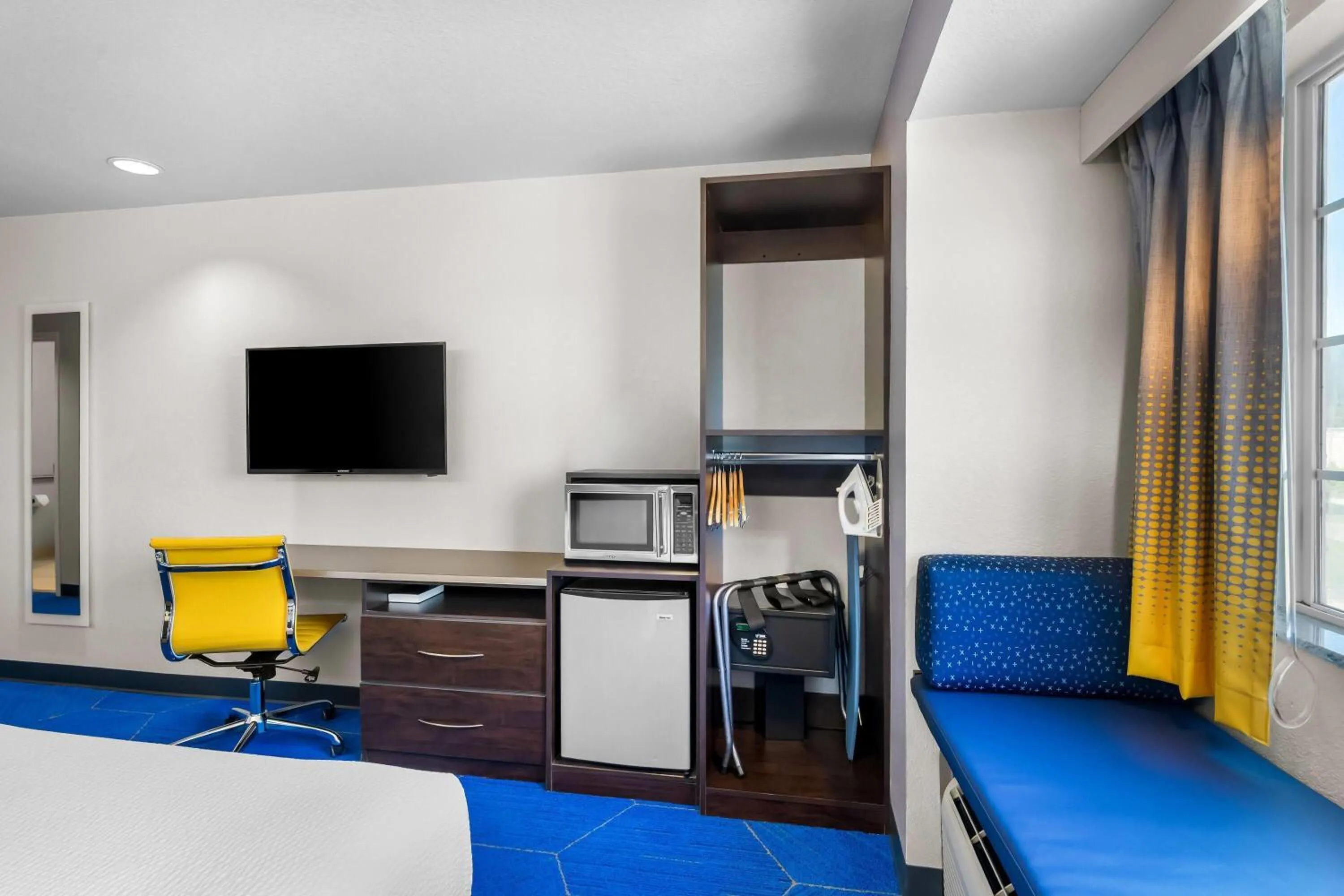 Bed in Microtel Inn & Suites By Wyndham Conway