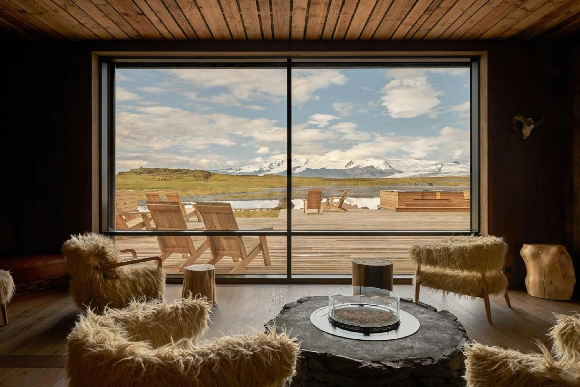 View (from property/room) in Hótel Jökulsárlón - Glacier Lagoon Hotel