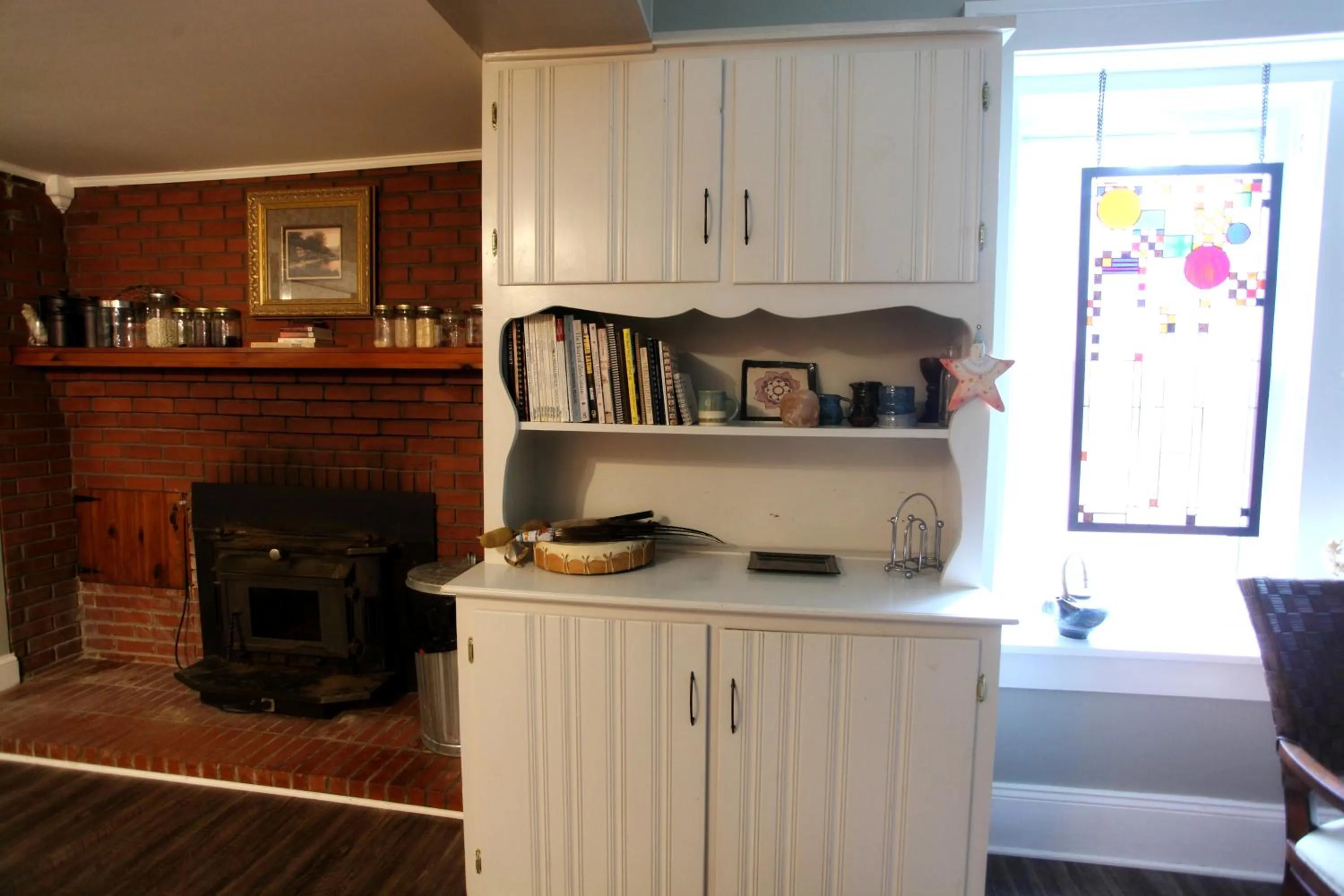 Kitchen or kitchenette in The Pines Cottages