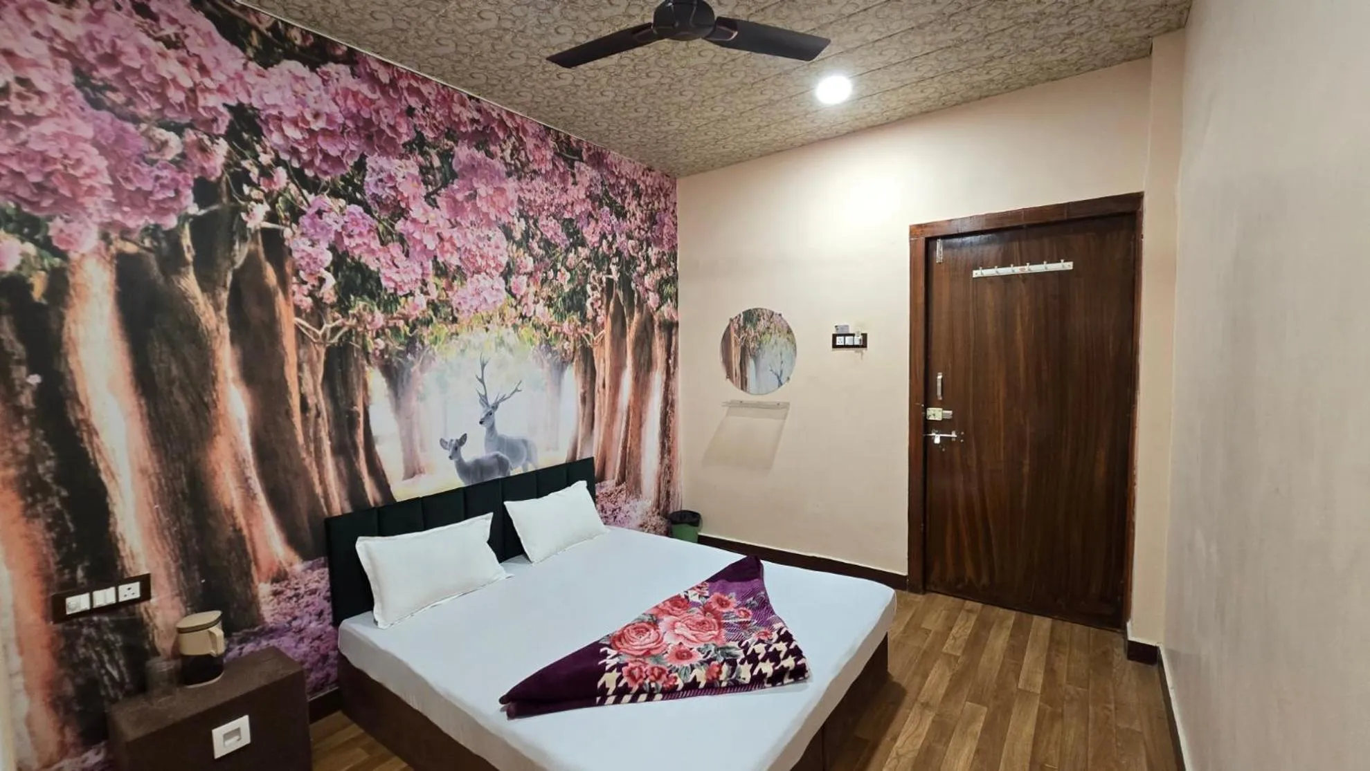 Bed in HOTEL MAHESHWARI GREEN's