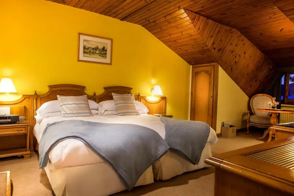 Double Room in HOTEL & SPA El Castell de Ciutat Double Room in HOTEL & SPA El Castell de Ciutat