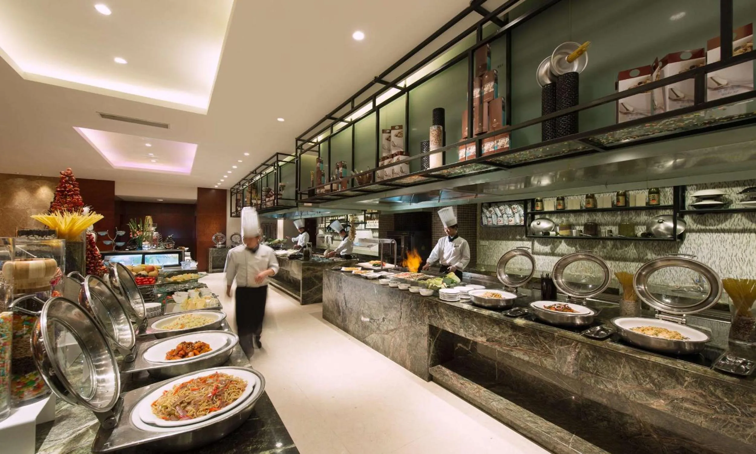Restaurant/places to eat in DoubleTree by Hilton Qinghai - Golmud