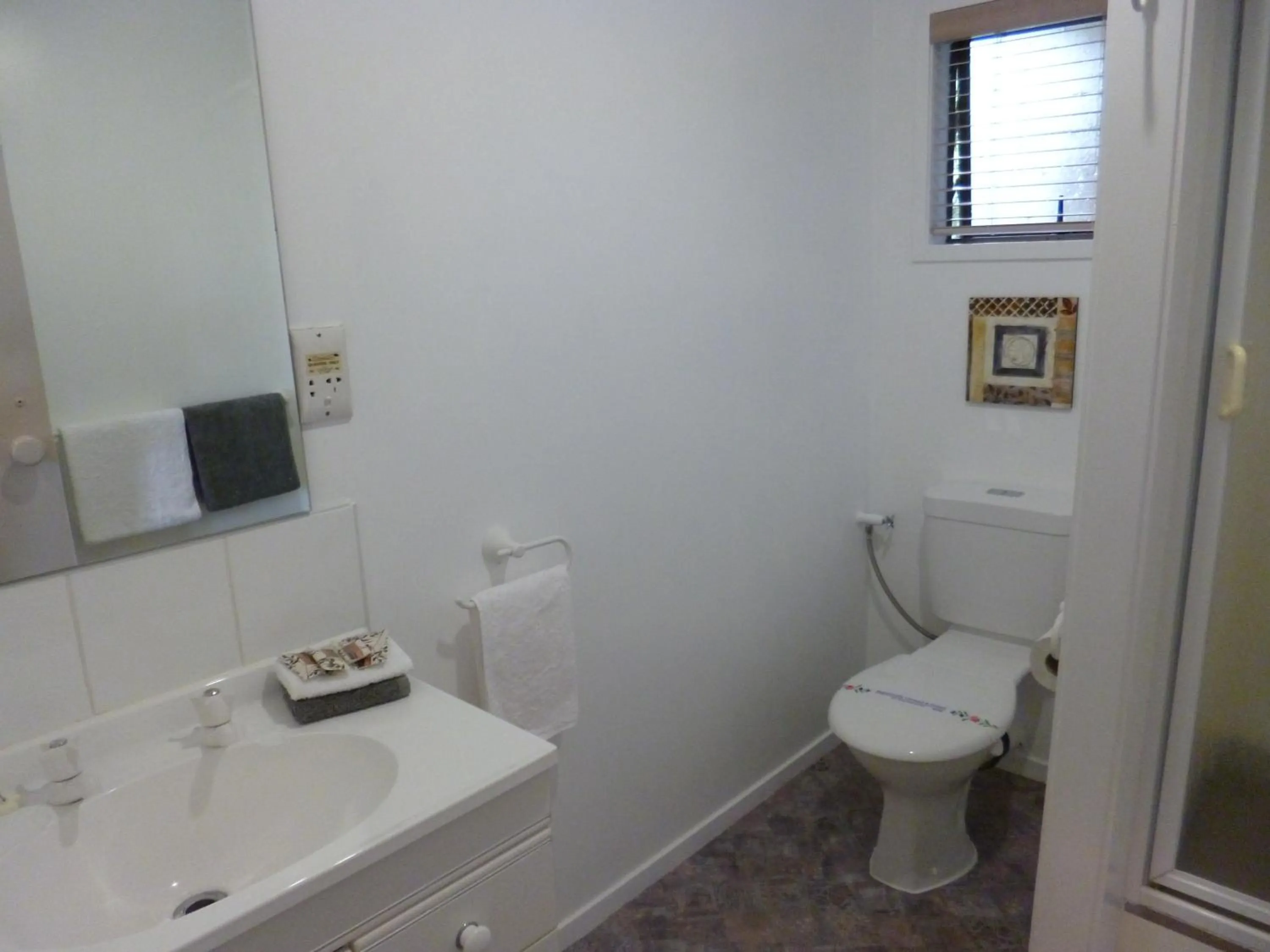 Bathroom in Opua Boutique Seaview Motel