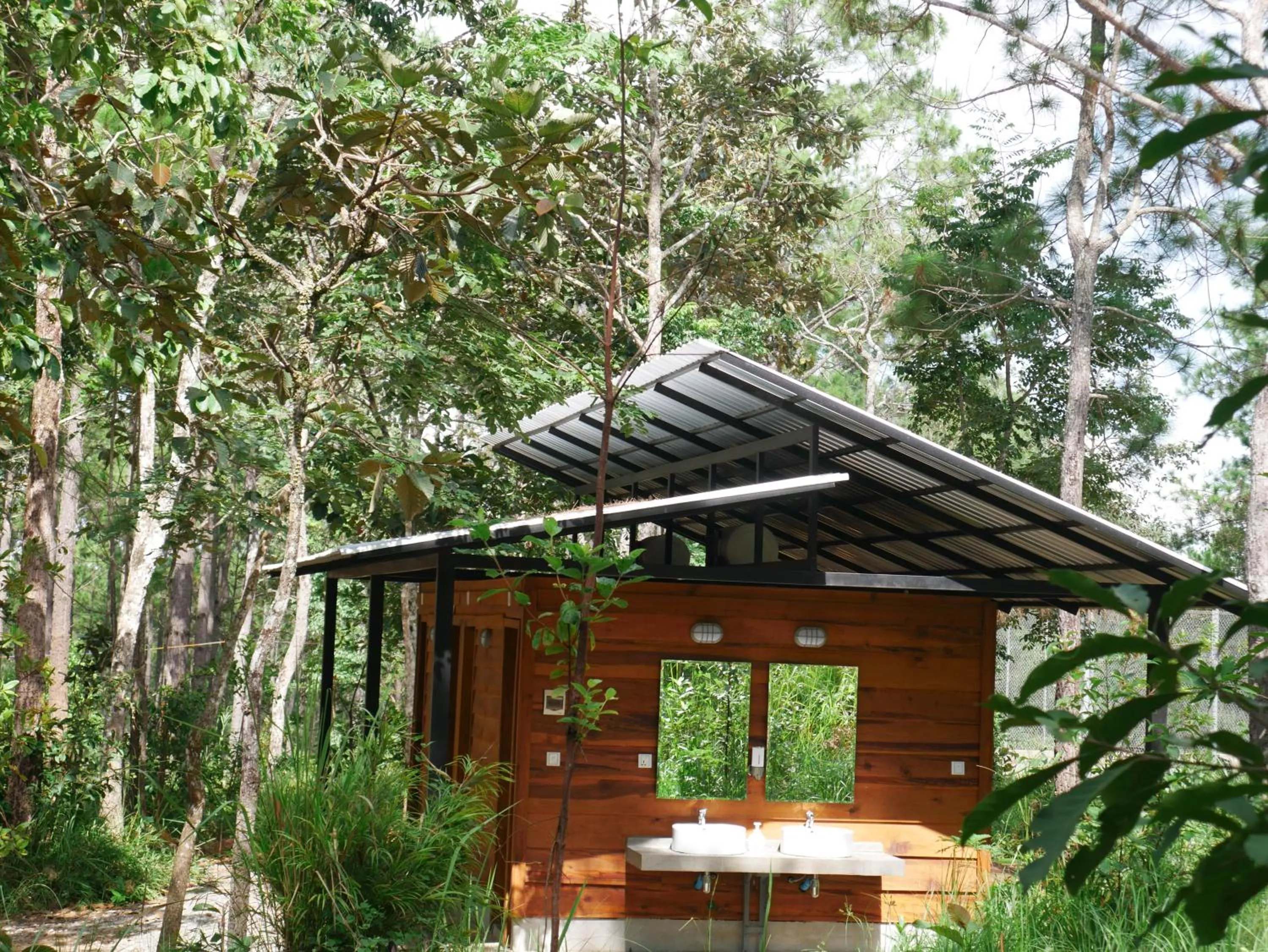 Bathroom in vKirirom Pine Resort