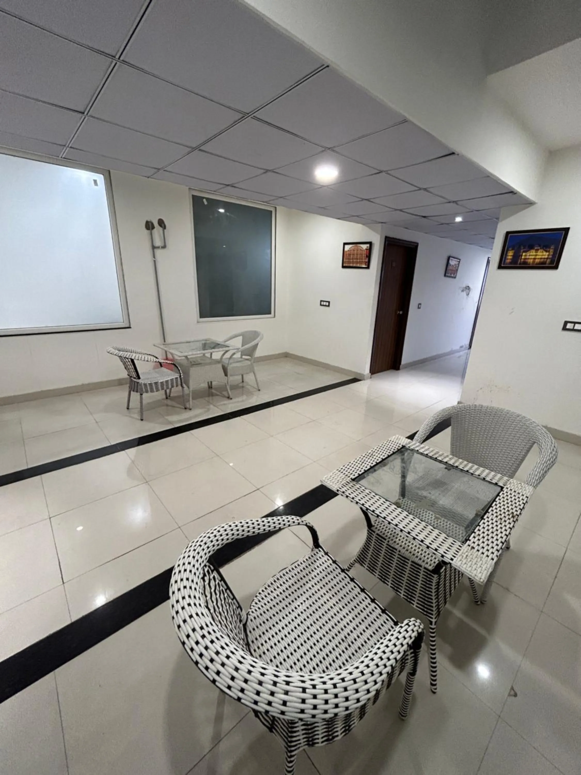 Lobby or reception in Hotel Giriraj Palace