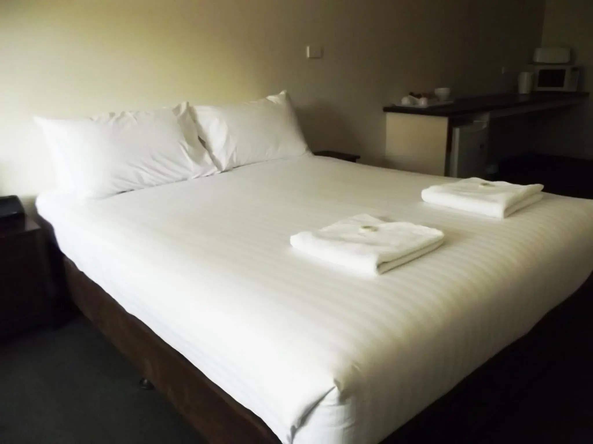 Double Room in Heyfield Railway Hotel Double Room in Heyfield Railway Hotel