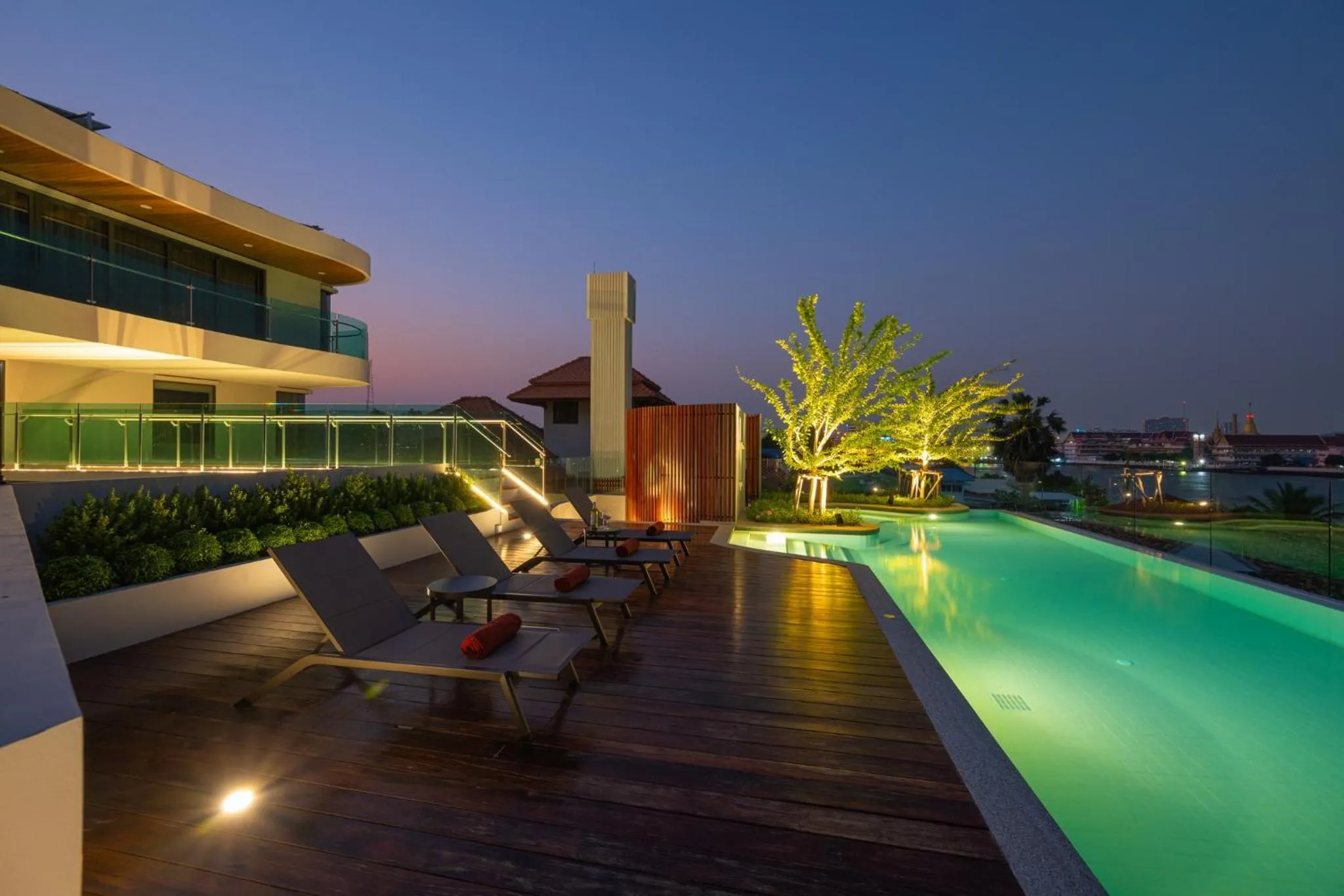 Swimming pool in WE HOTEL RIVERFRONT