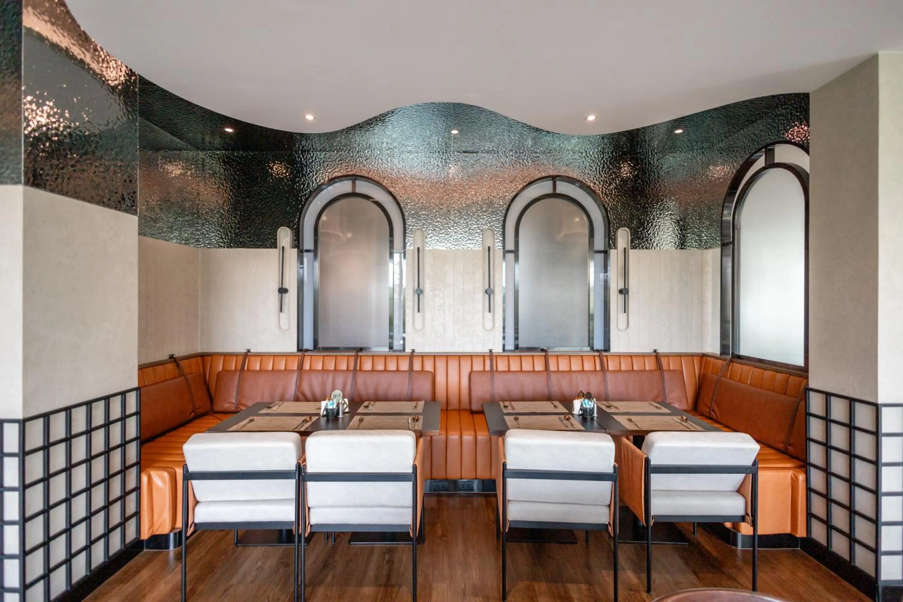 Restaurant/places to eat in WE HOTEL RIVERFRONT