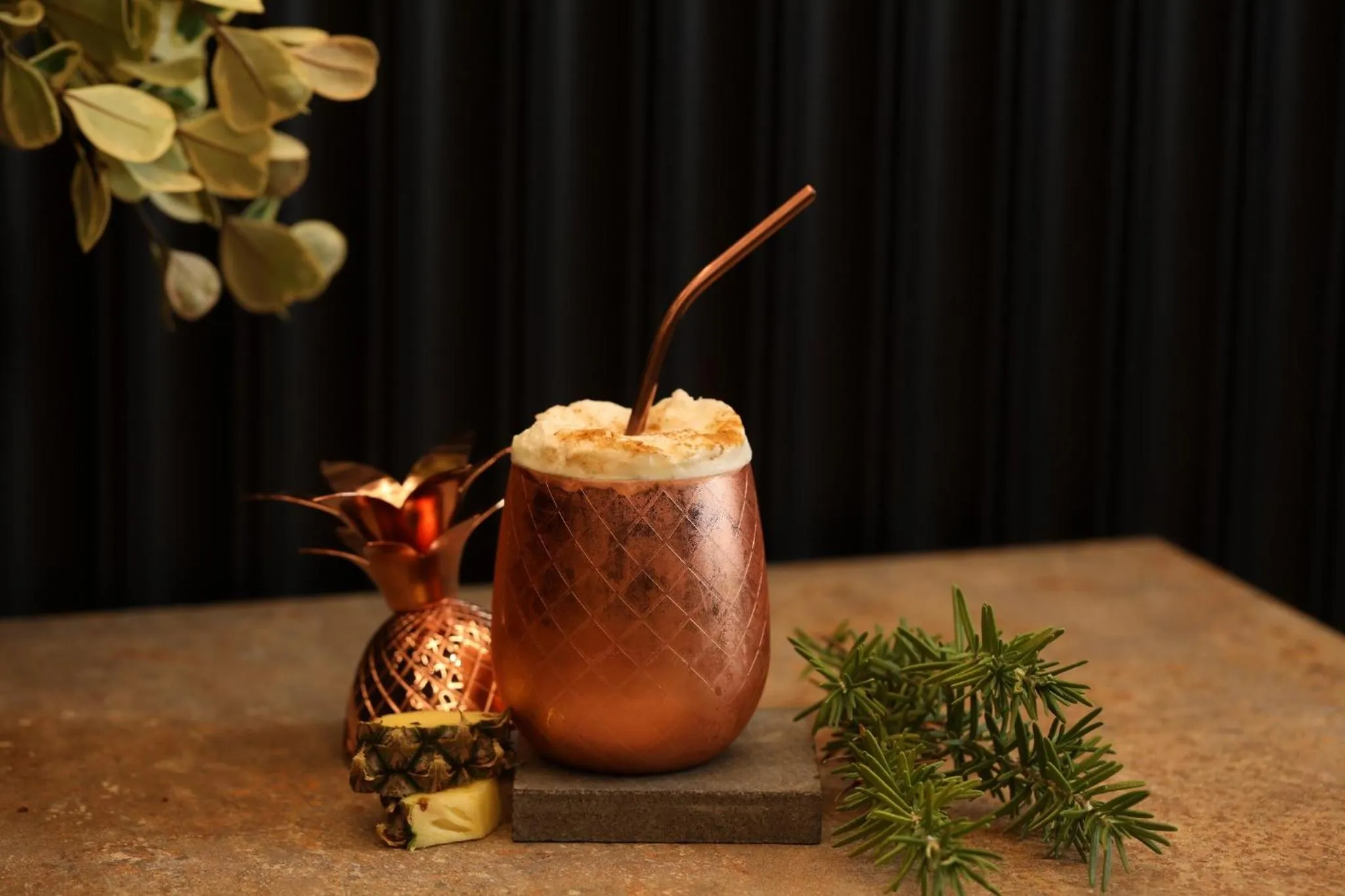 Food and drinks in WE HOTEL RIVERFRONT