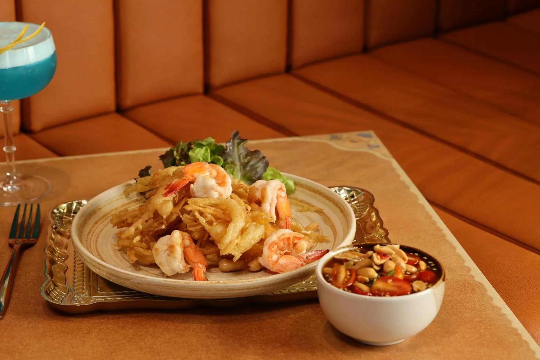 Food and drinks in WE HOTEL RIVERFRONT