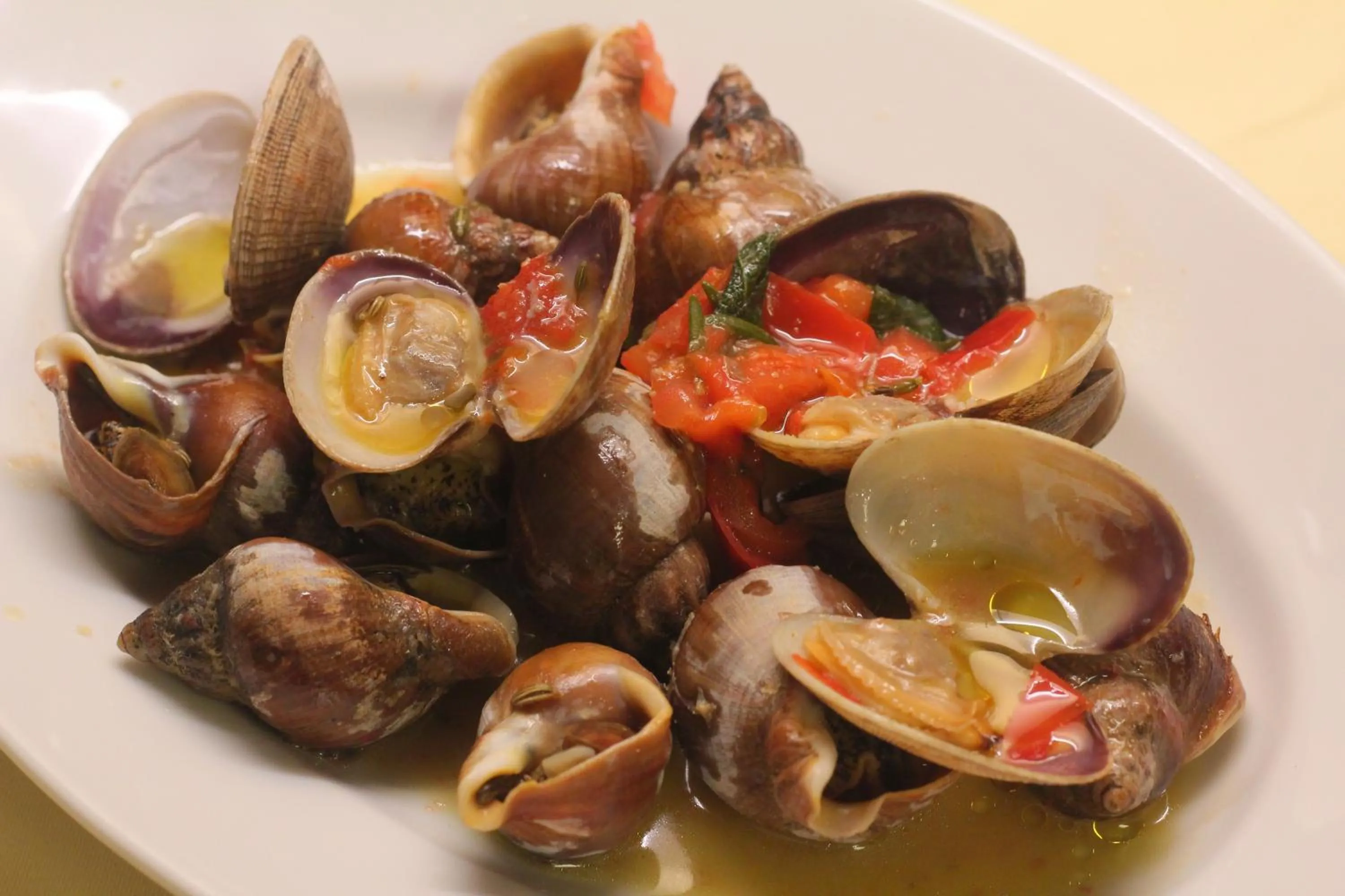 Restaurant/places to eat in ALBERGO del otto