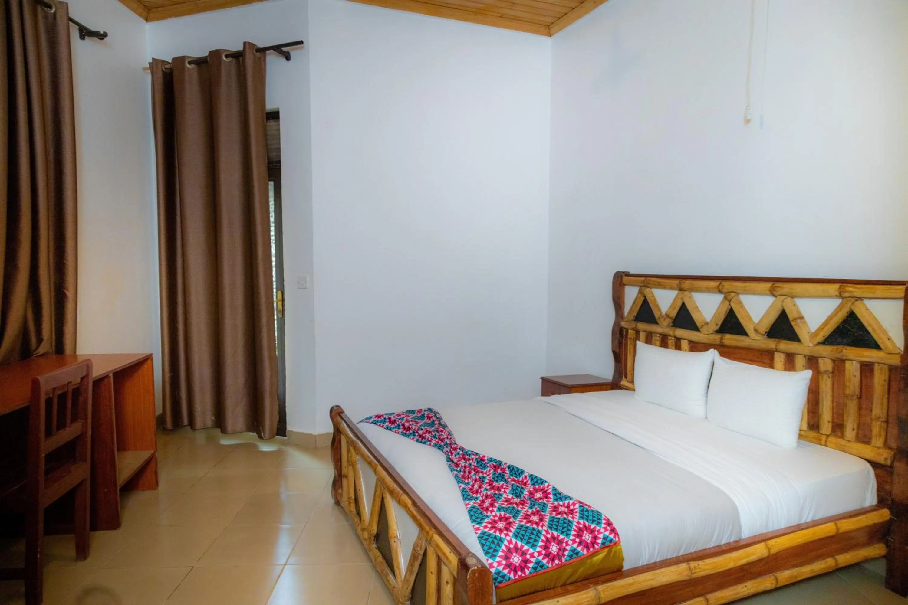 Bed in Ruhondo Beach Resort