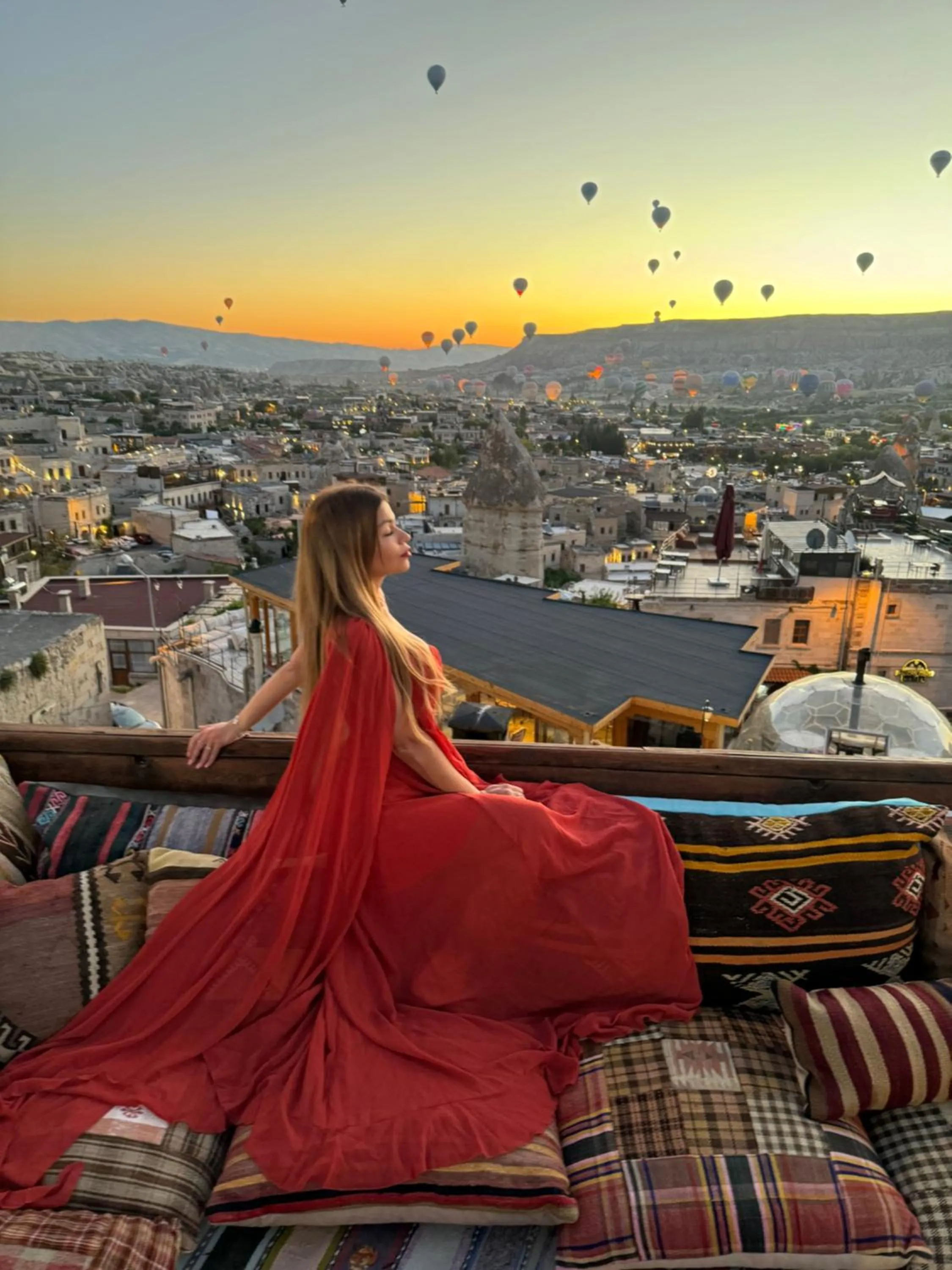 Property building in Hira Cave Hotel