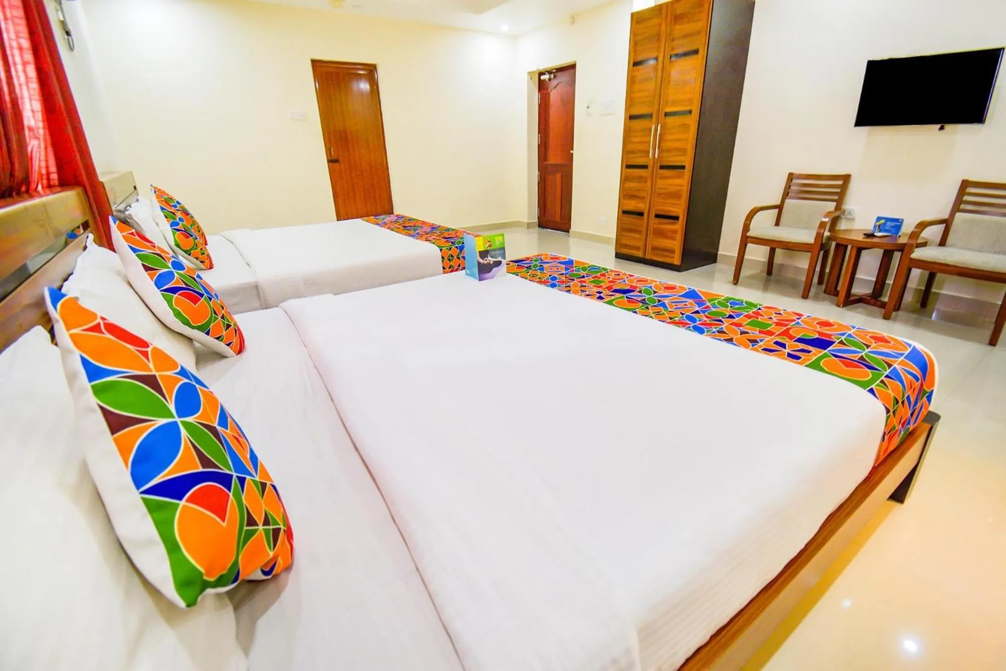 Bed in FabHotel Sri Krishna Residency - Near to Chennai International Airport