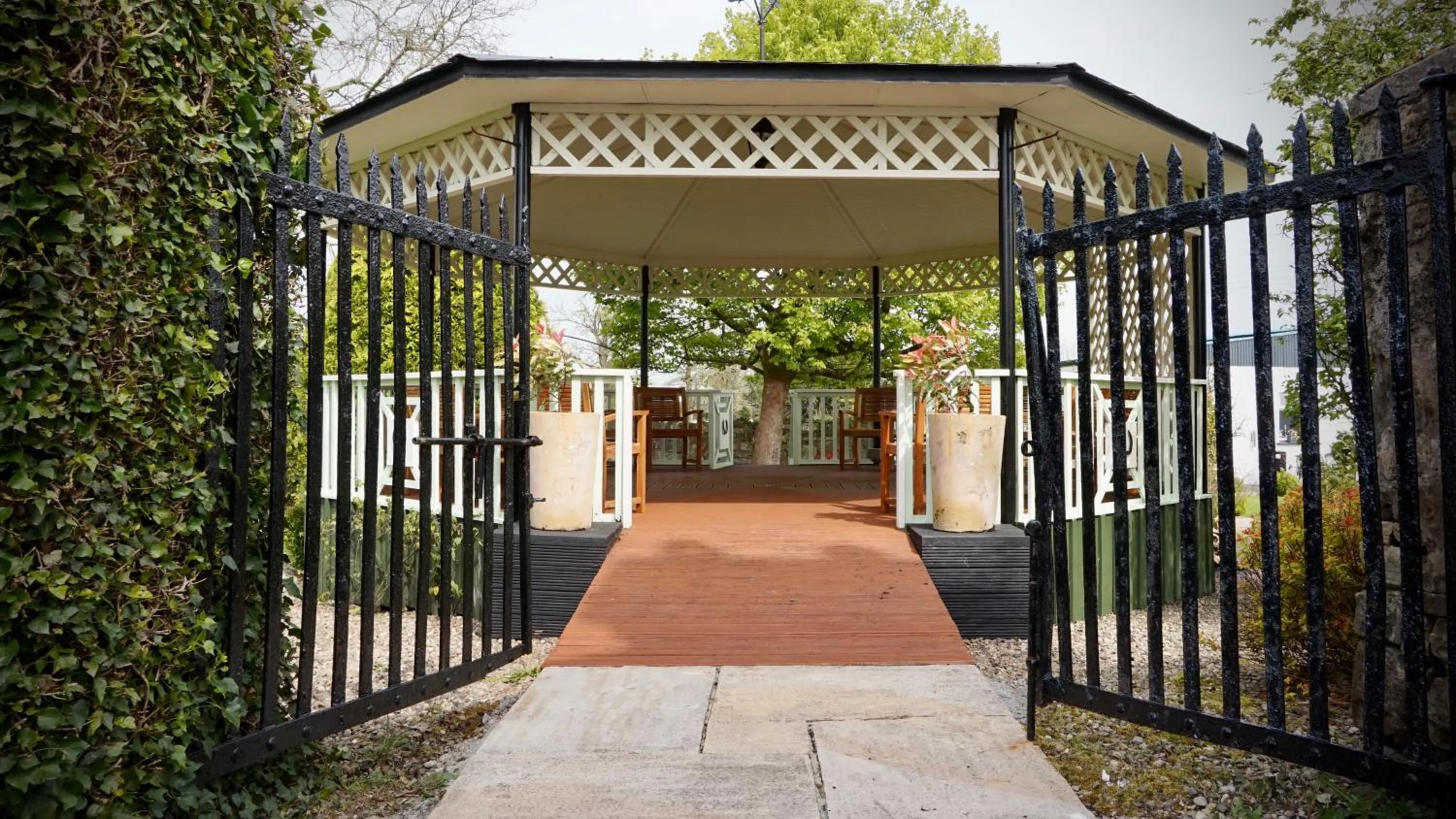 Garden in Cartron House