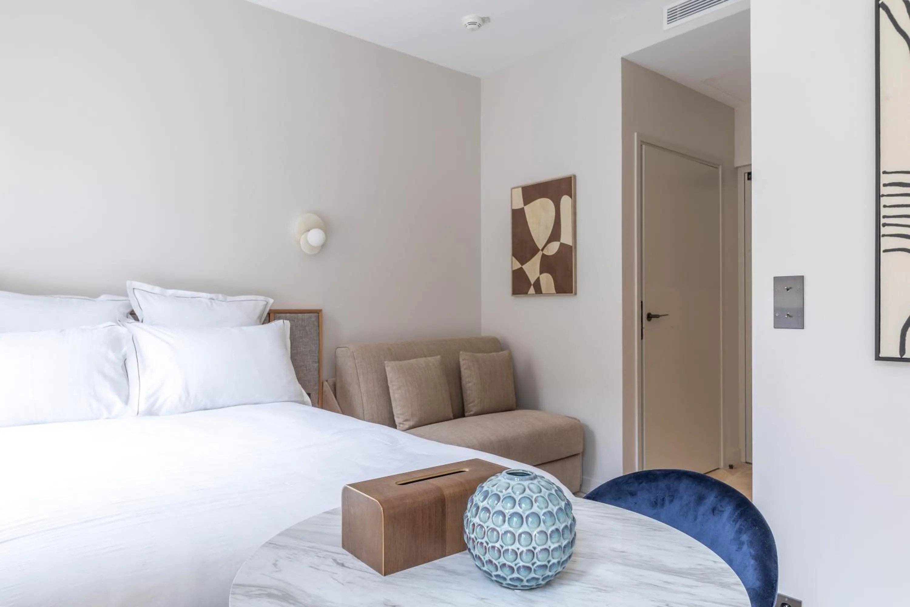 Bed in Quartier Libre Marais