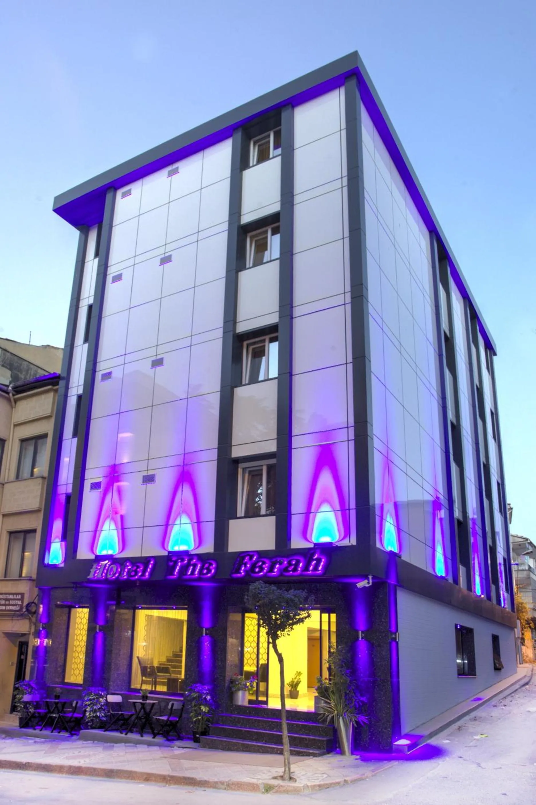 Facade/entrance, Property Building in Hotel The Ferah
