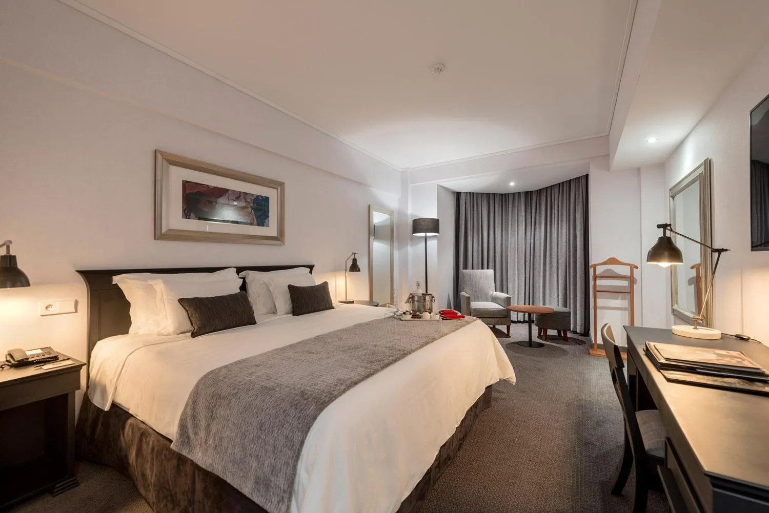 Bedroom, Bed in Hotel Avenida