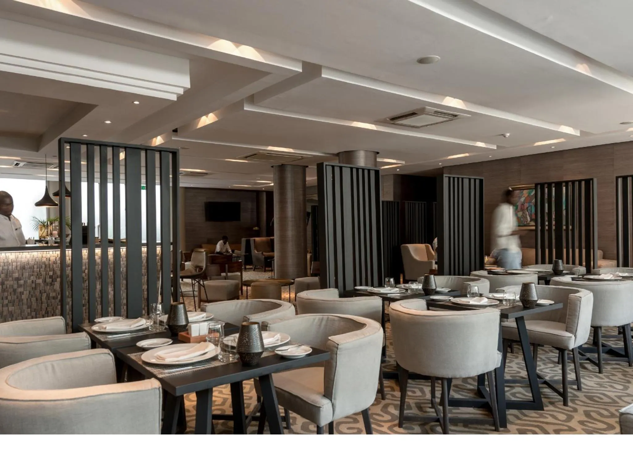 Restaurant/places to eat in Hotel Avenida