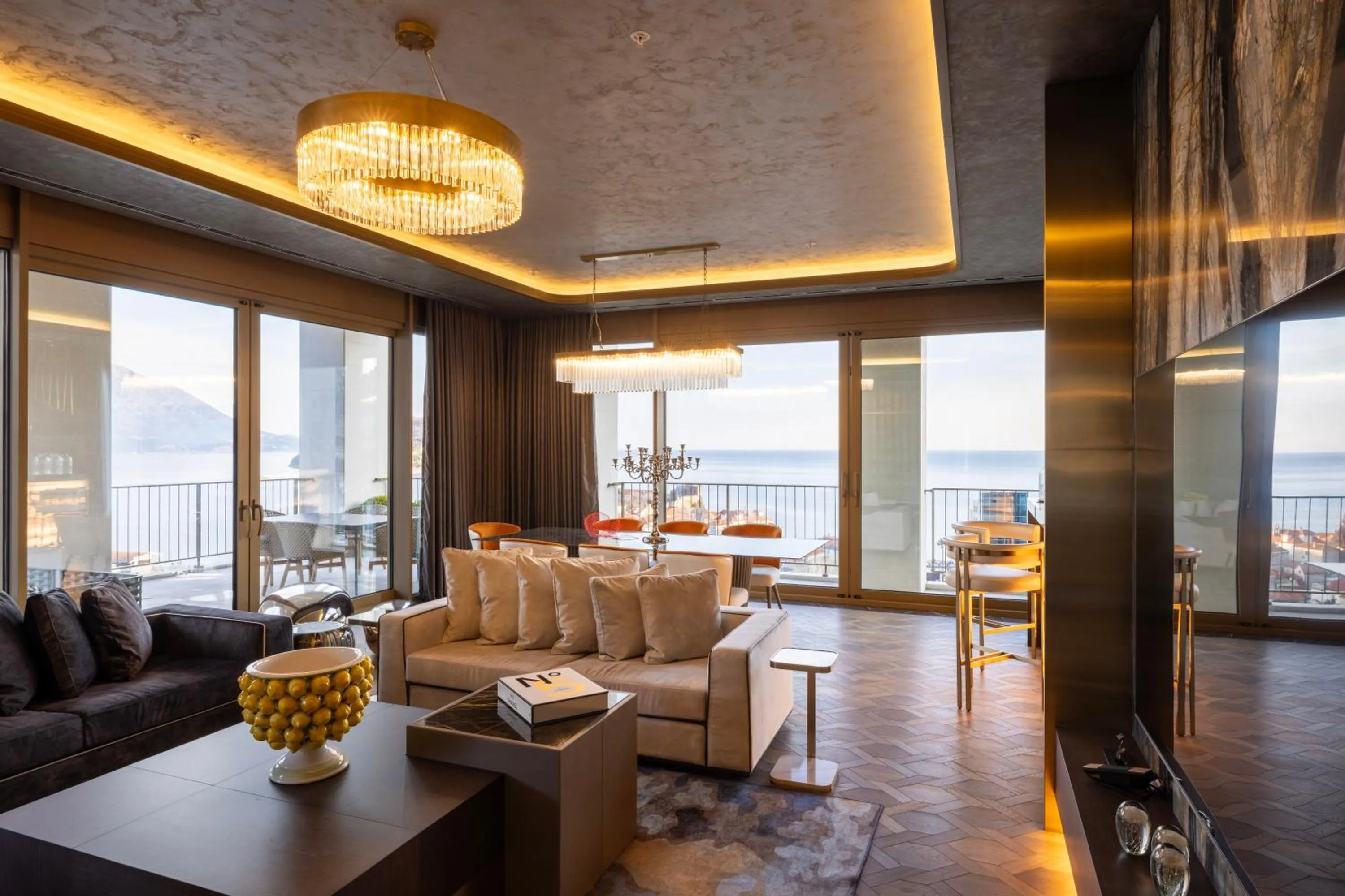 Living room in Merit Starlit Hotel & Residences