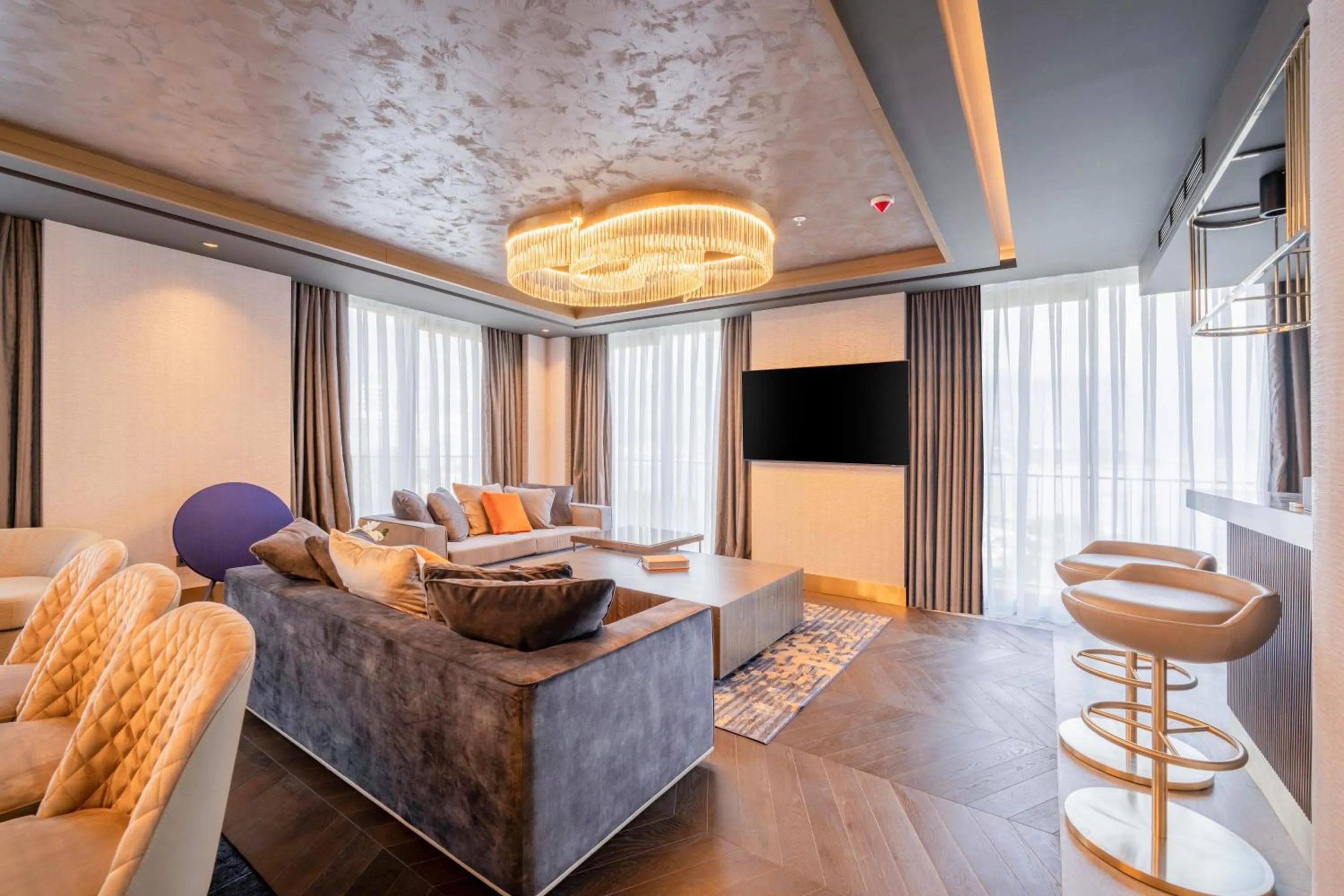 Living room in Merit Starlit Hotel & Residences