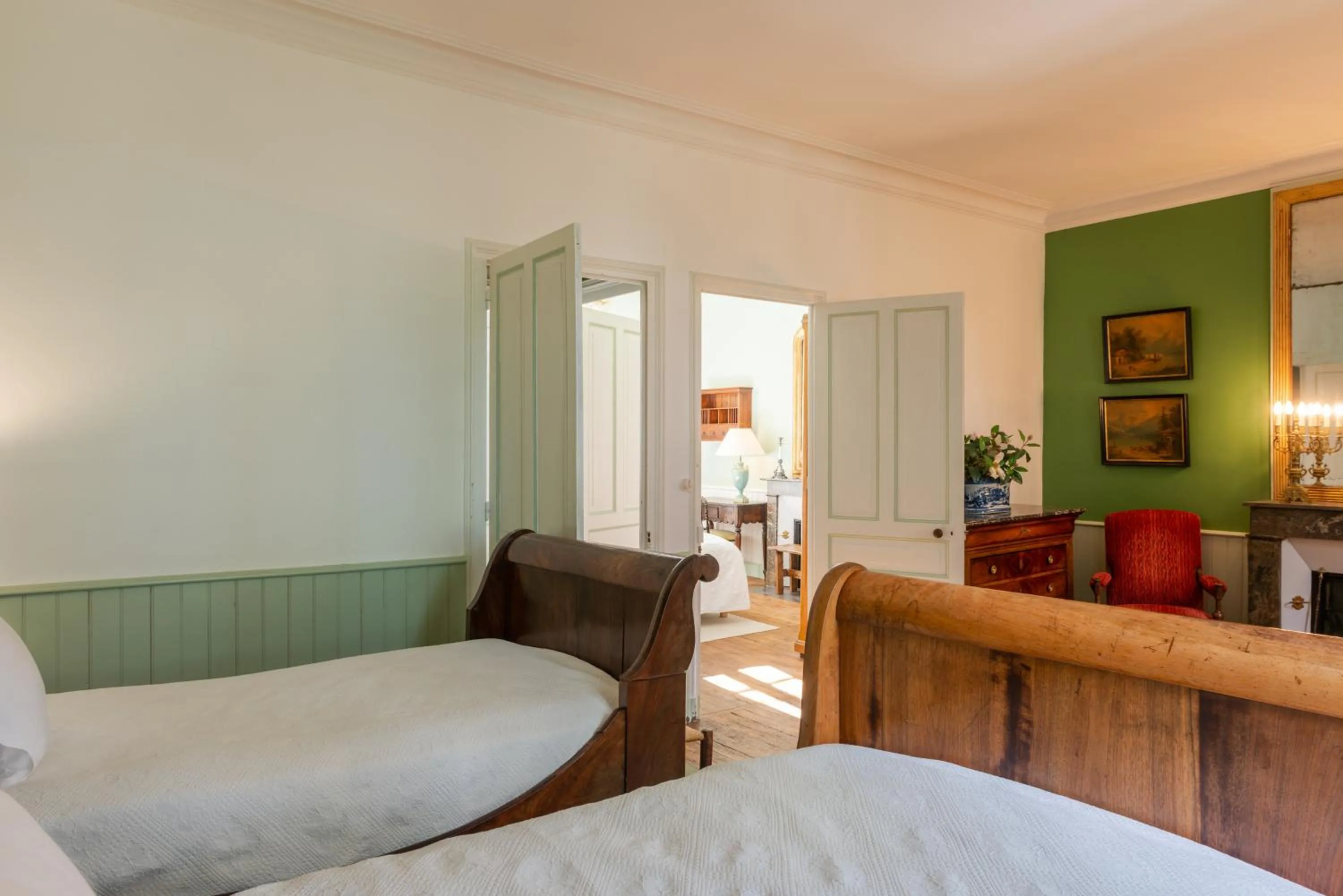 Bedroom, Bed in Le Domaine de Mestré, The Originals Relais