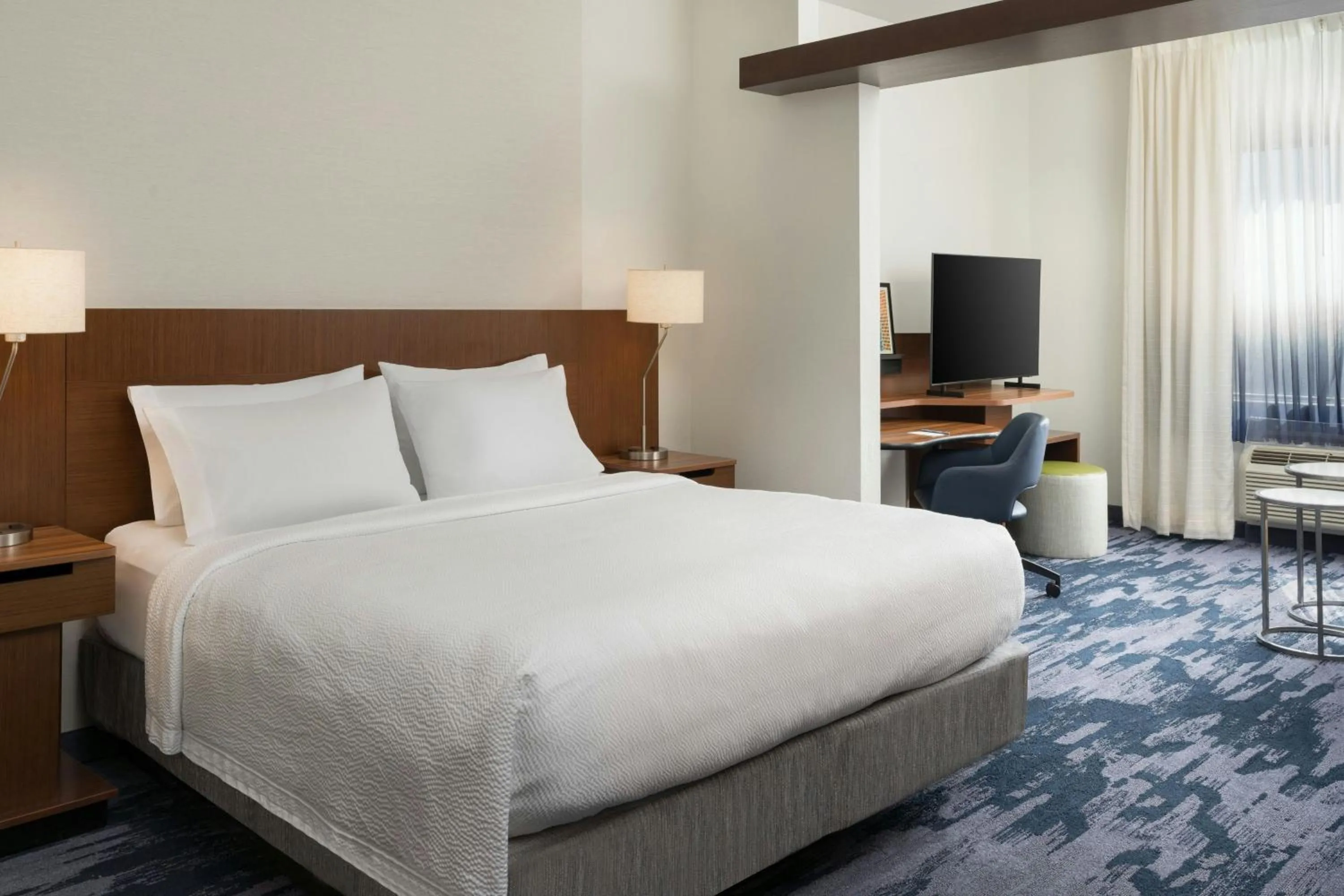 Photo of the whole room, Bed in Fairfield Inn & Suites by Marriott Delray Beach I-95