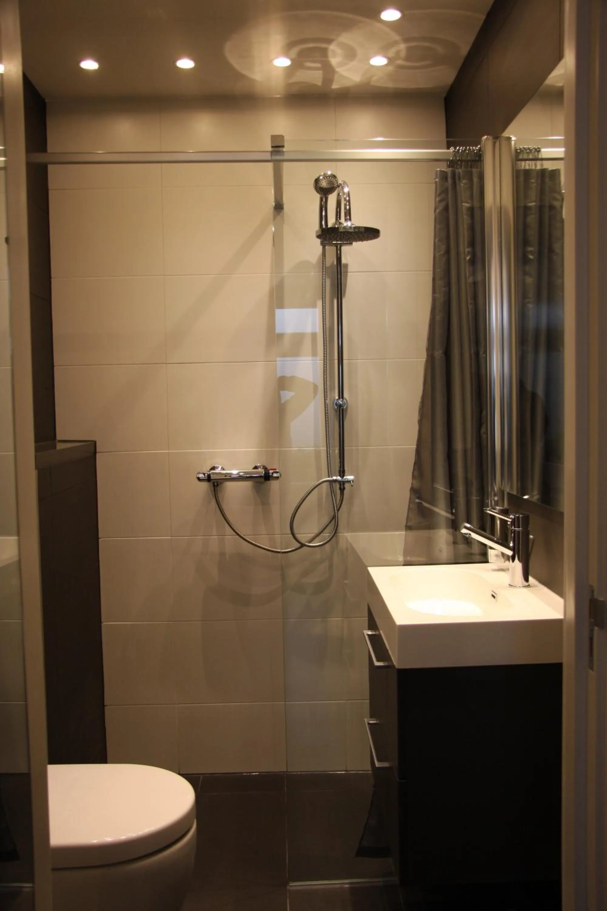 Bathroom in B&B Keizers Canal