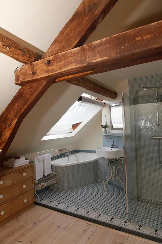 Bathroom in Annelies'Place to B& B