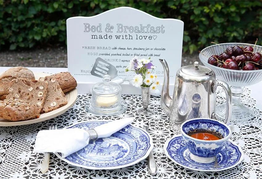 Food in Annelies'Place to B& B