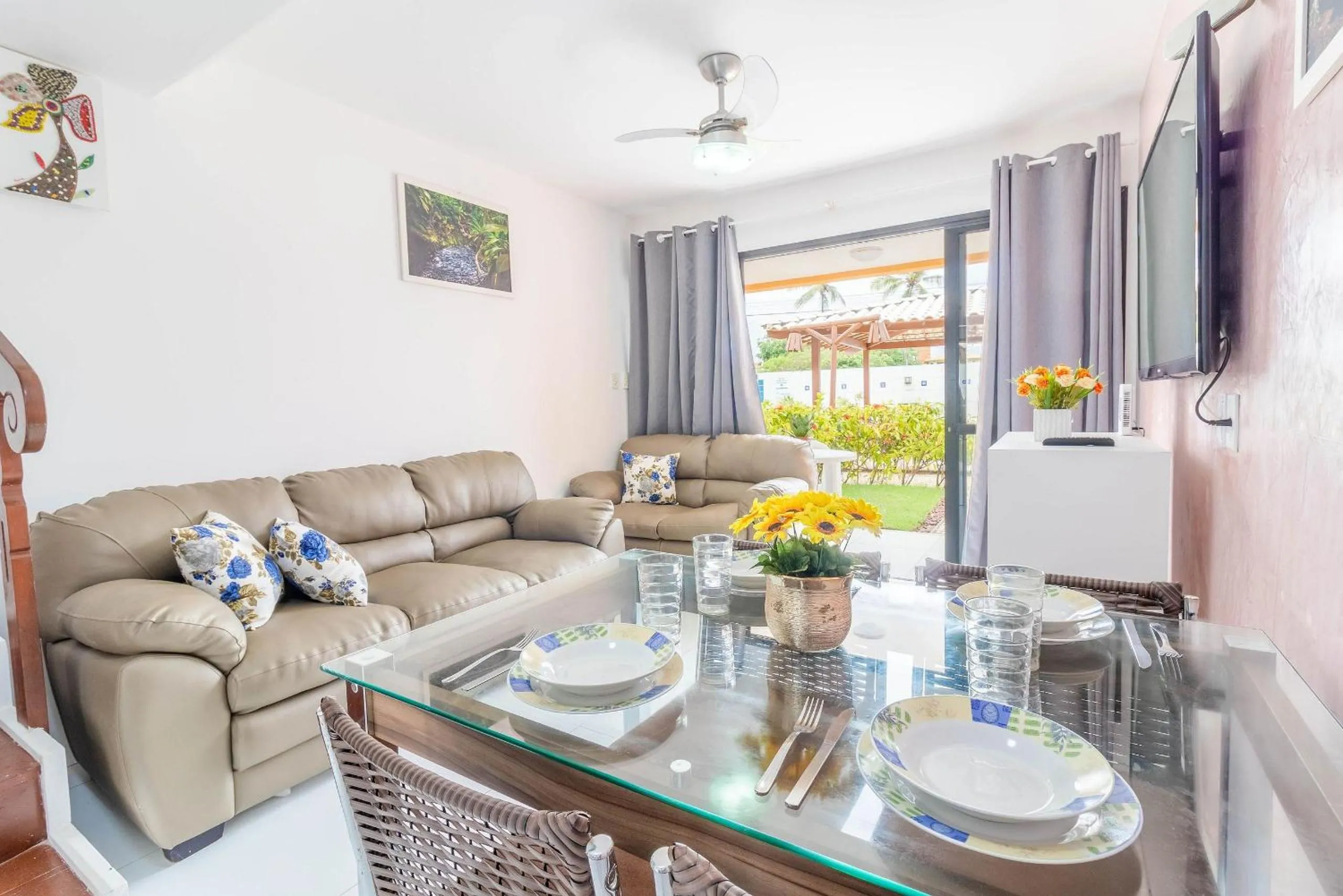 Living room in GB39 Apto a 50m da Praia em Guarajuba, 2/4