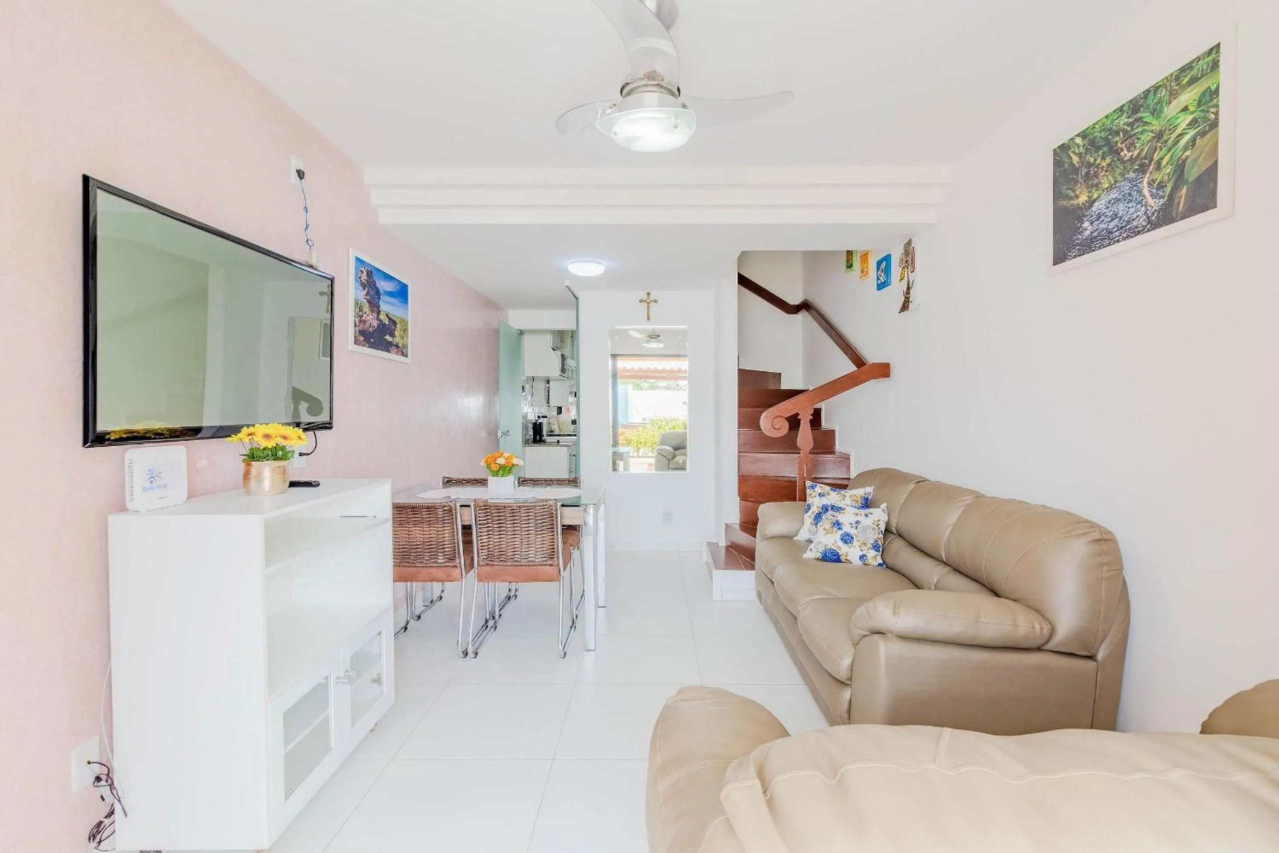 Living room in GB39 Apto a 50m da Praia em Guarajuba, 2/4