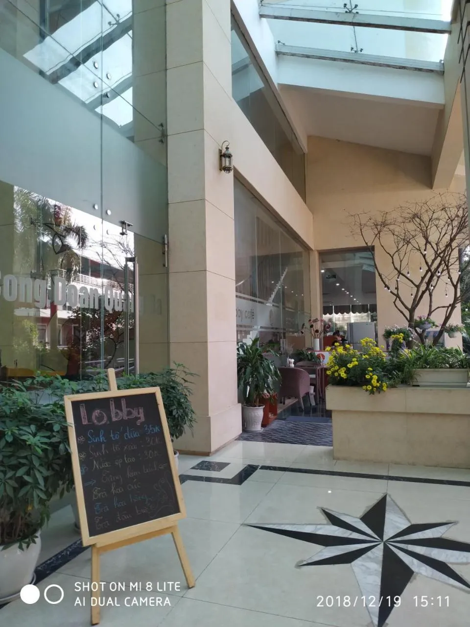 Khách sạn Công Đoàn Quảng Bá