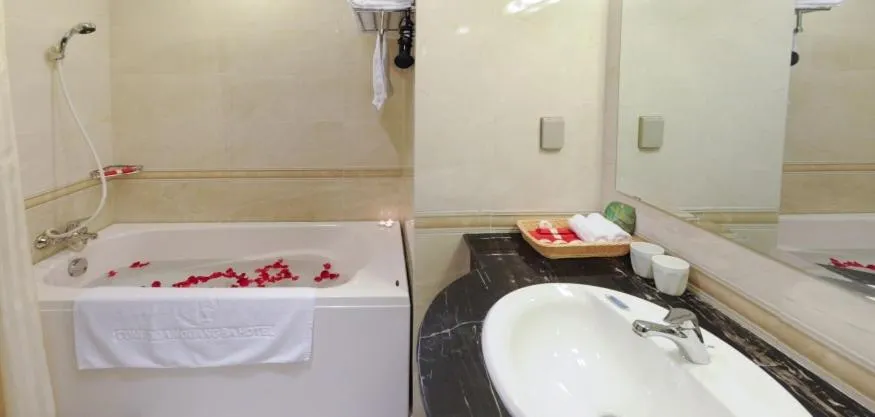 Khách sạn Công Đoàn Quảng Bá