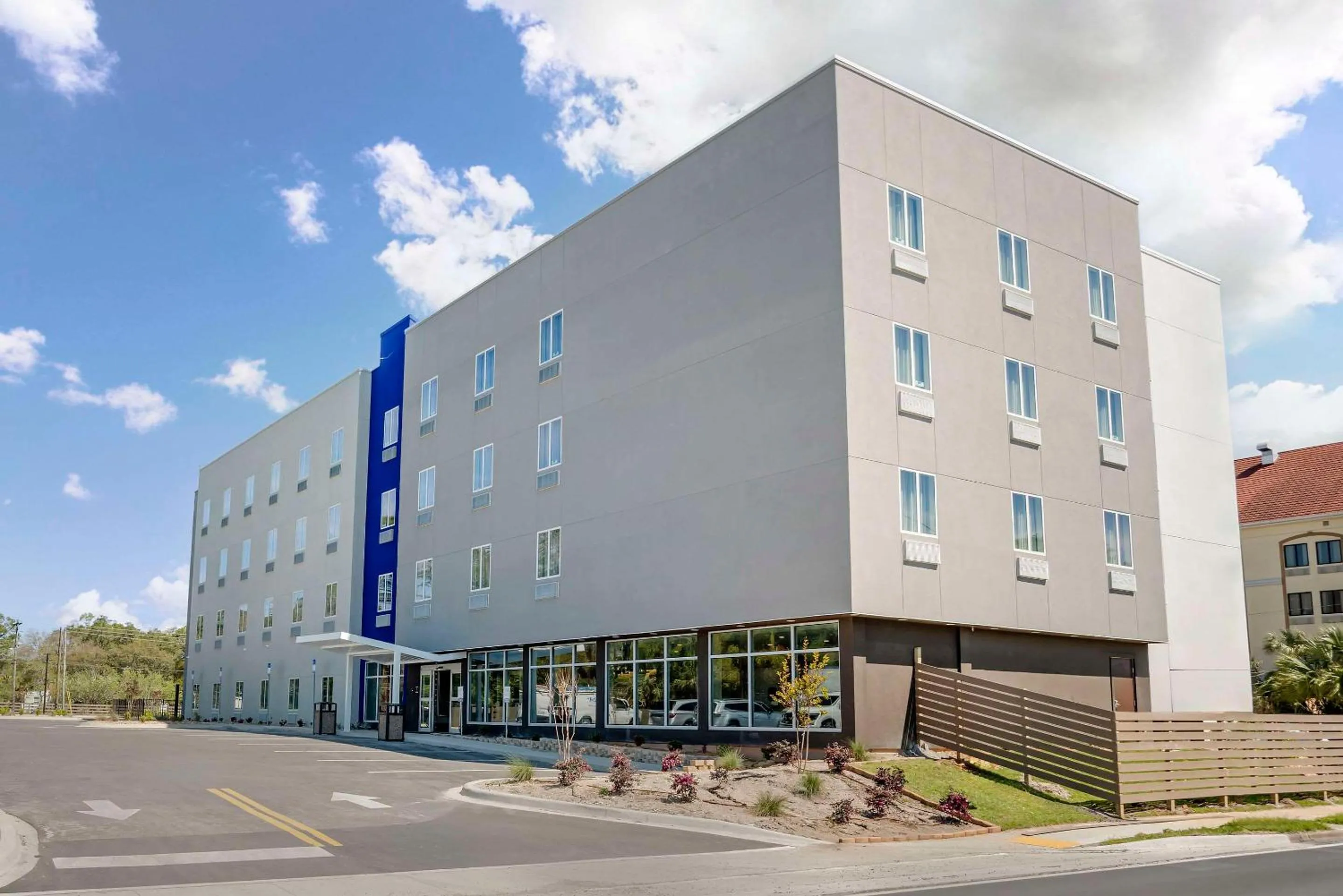 Property building in Sleep Inn & Suites Fort Walton Beach - Destin West