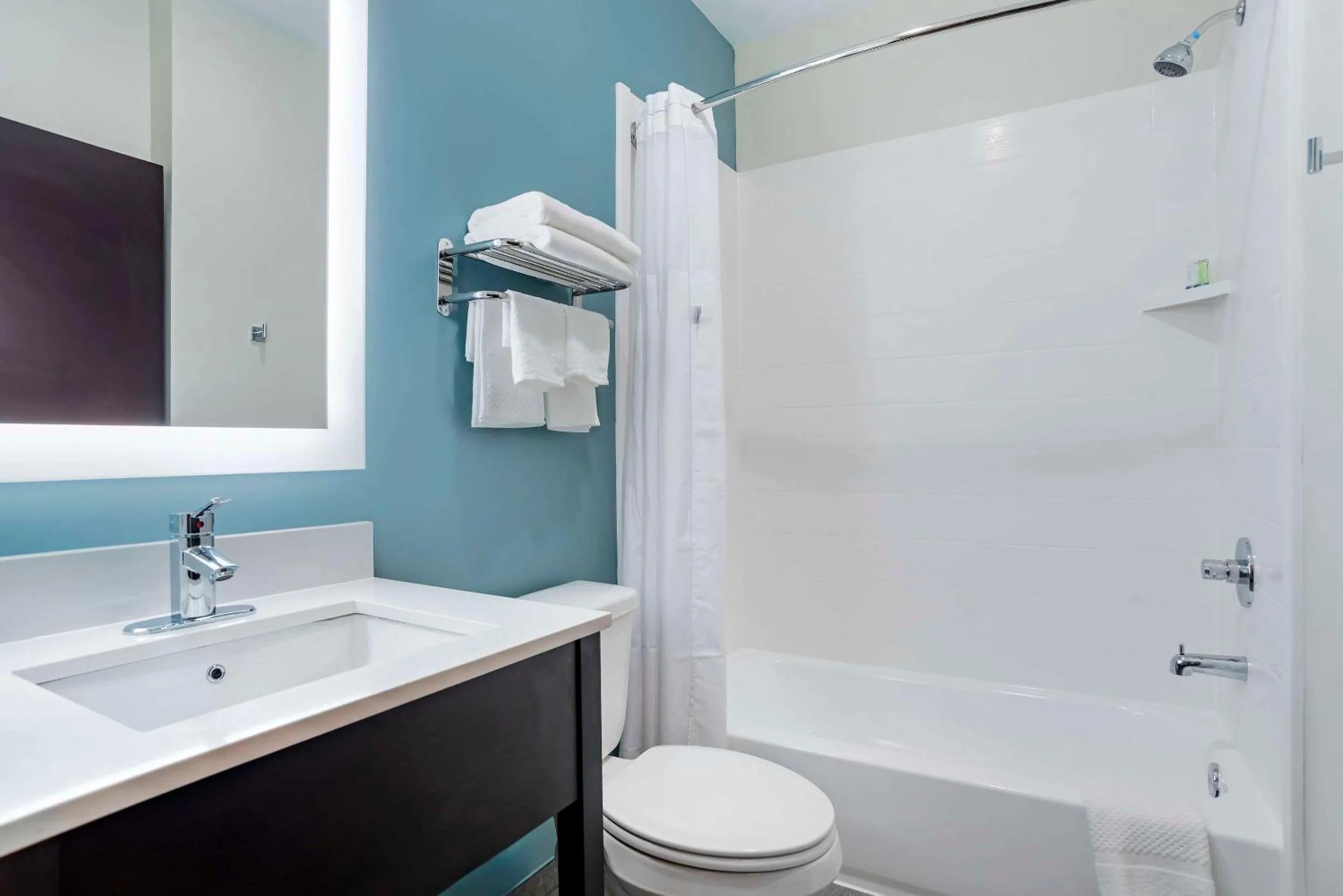 Toilet in Sleep Inn & Suites Fort Walton Beach - Destin West