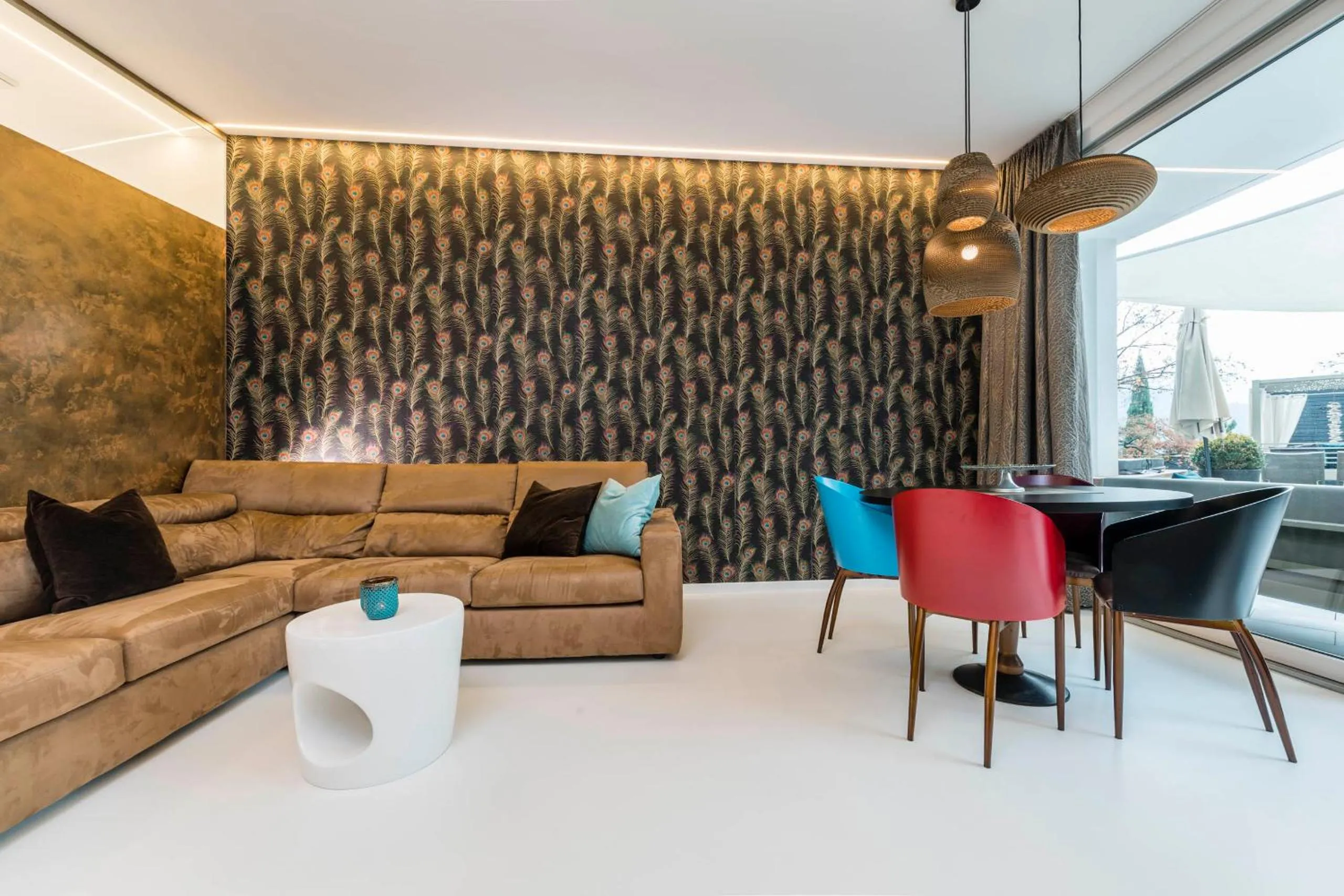 Merangardenvilla adults only