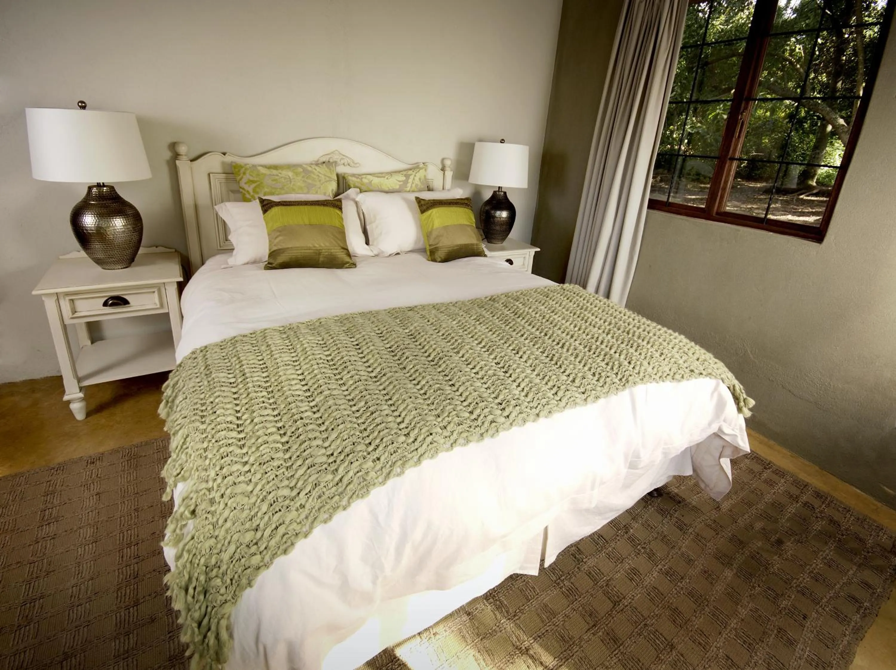 Bedroom, Bed in Caracal Lodge