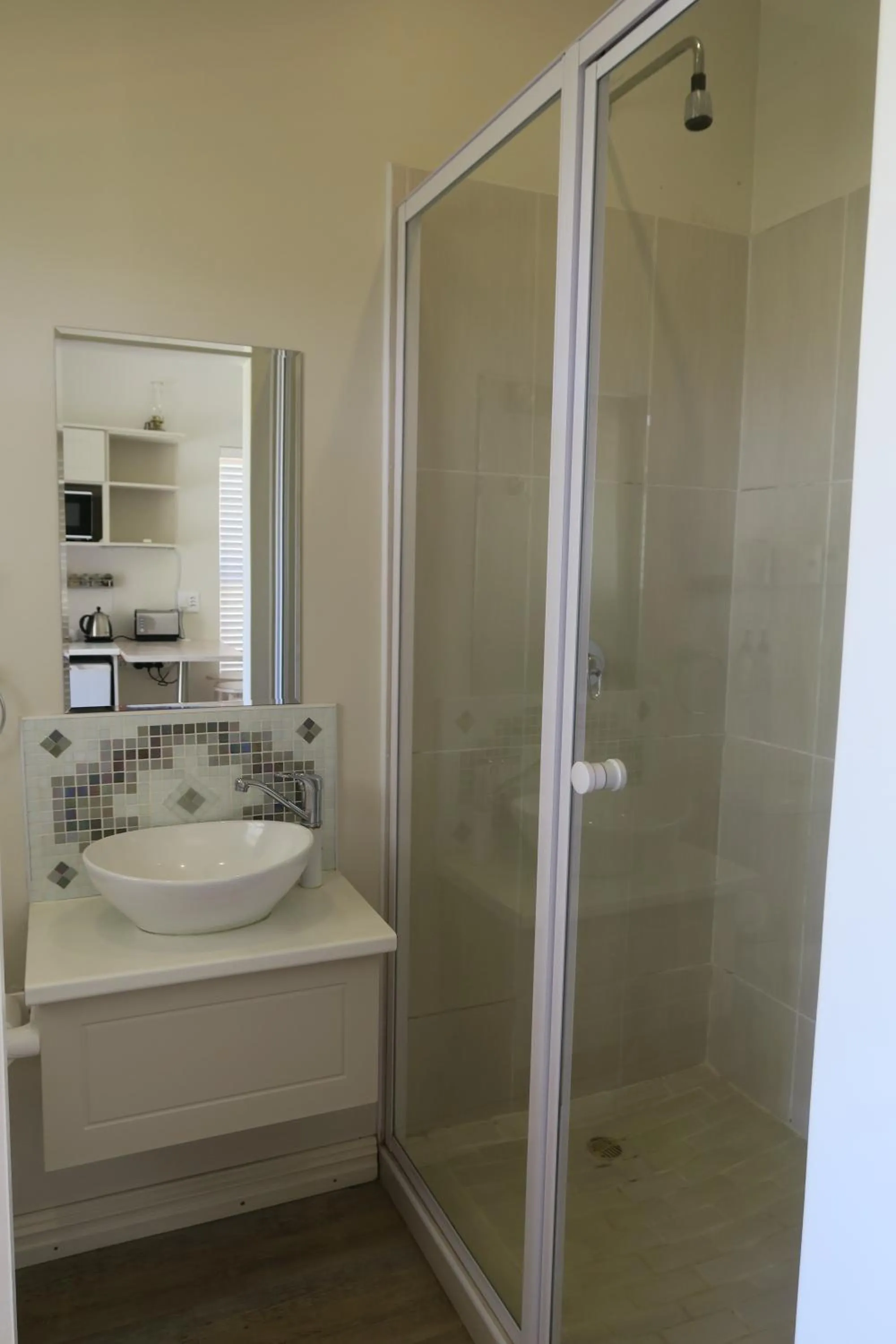 Shower in Raptor Rise Farm