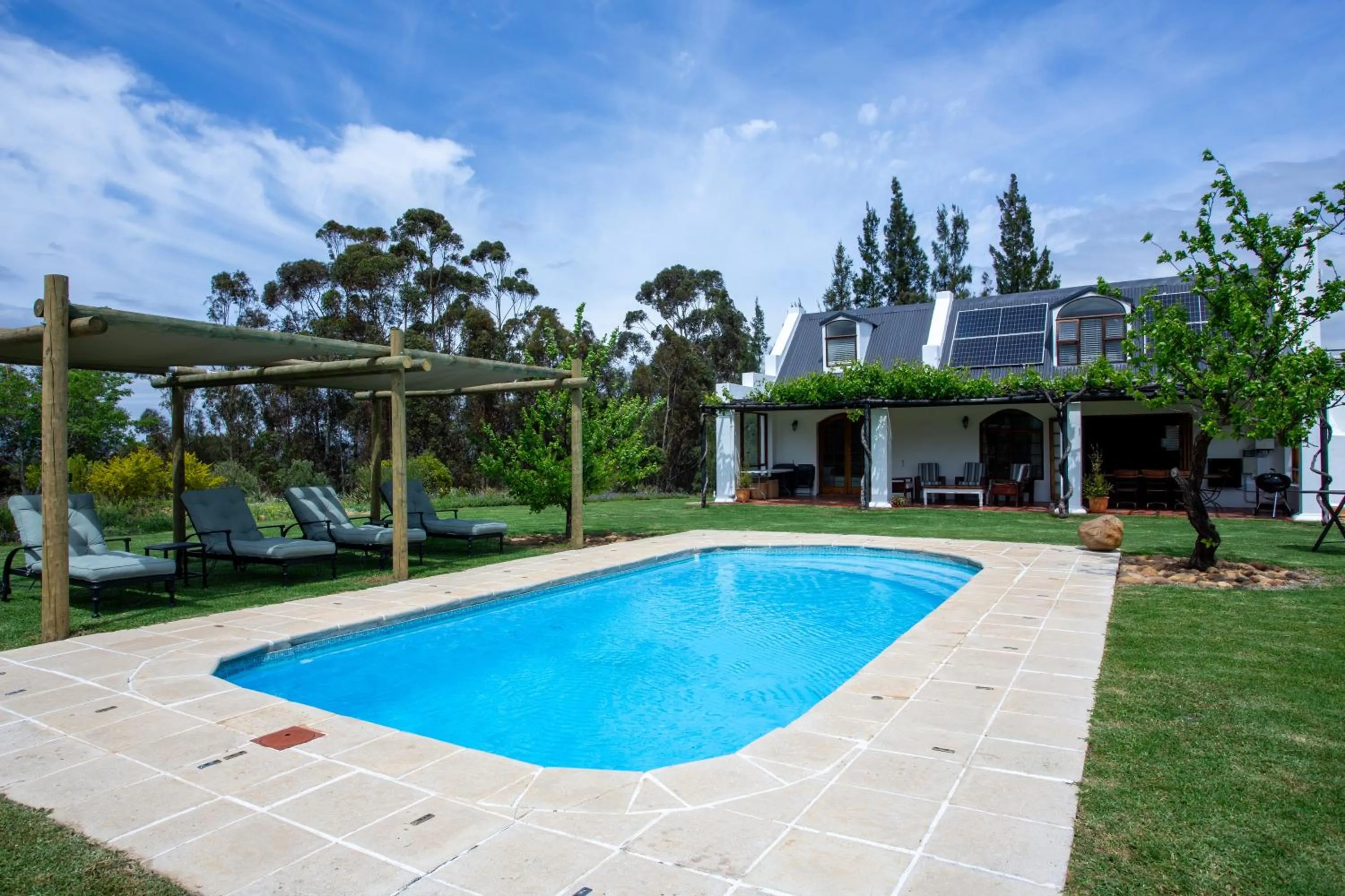 Property building in Raptor Rise Farm