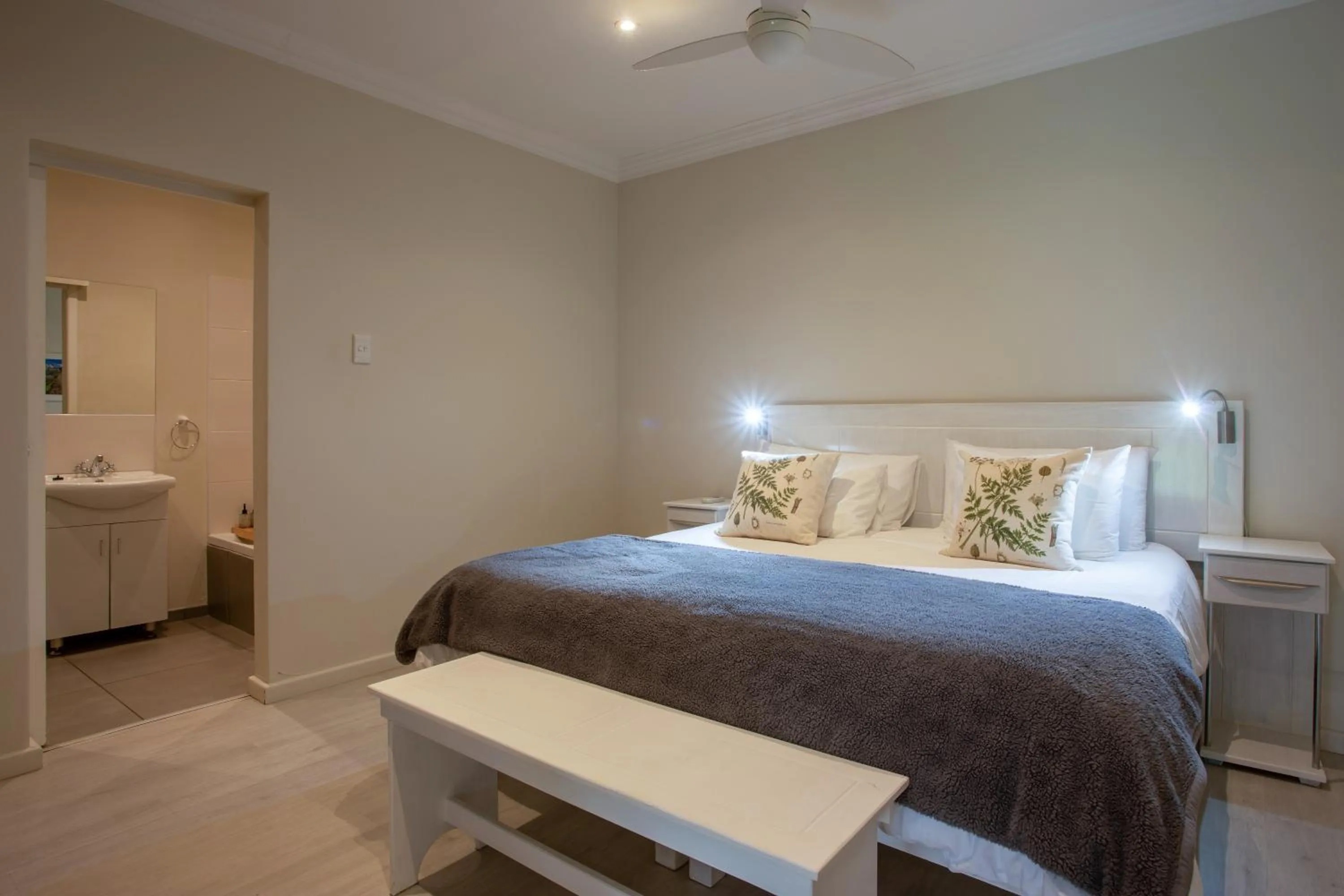 Bed in Raptor Rise Farm