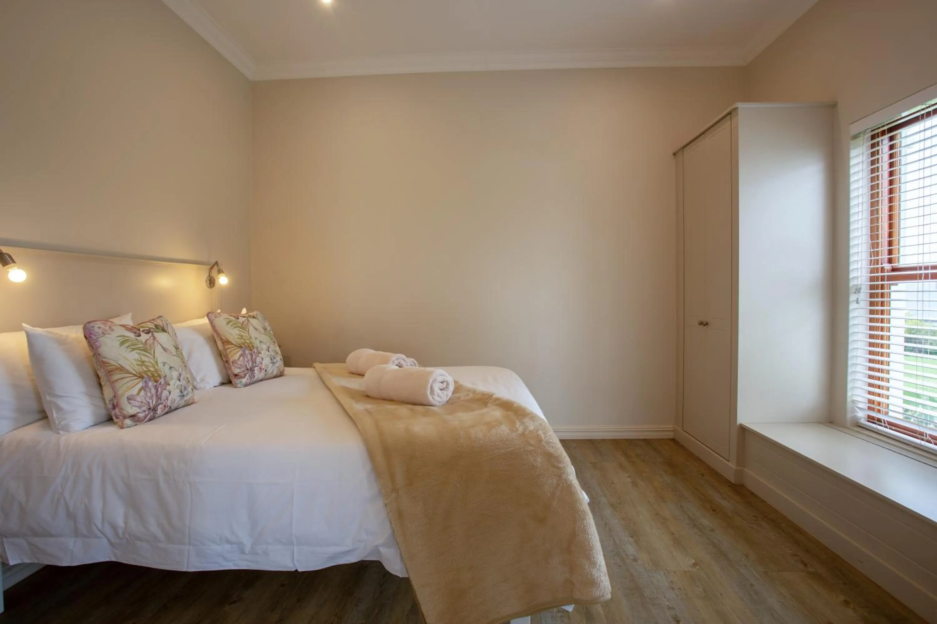 Bed in Raptor Rise Farm